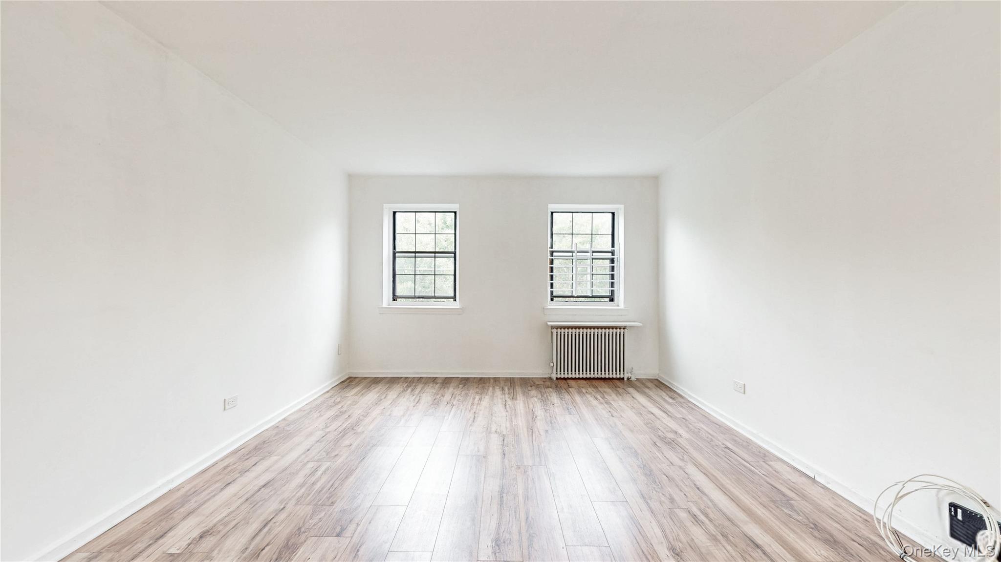 144-30 78th Road # 3G, Flushing, NY 11367