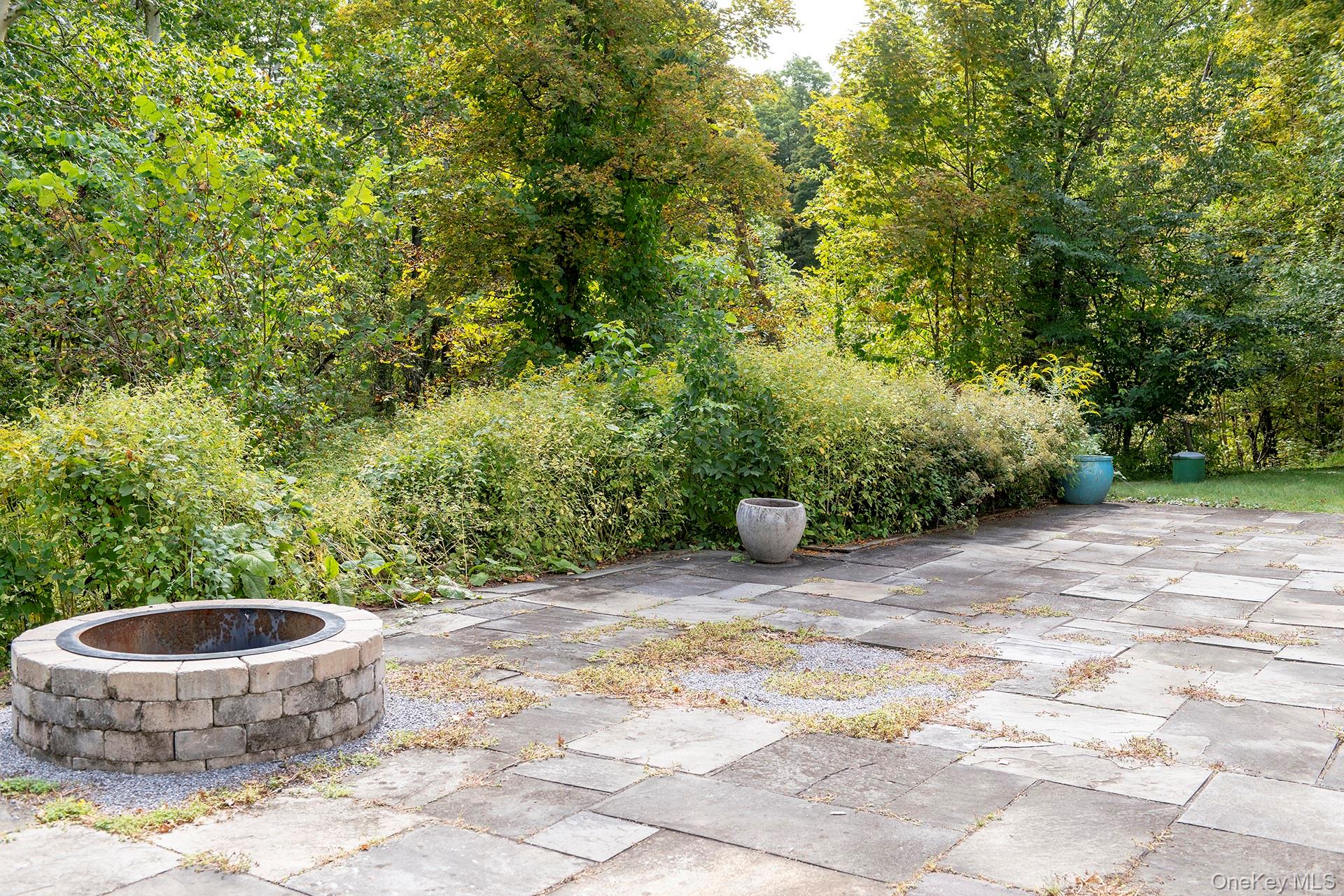 28 Clinton Corners Road, Salt Point, NY 12578