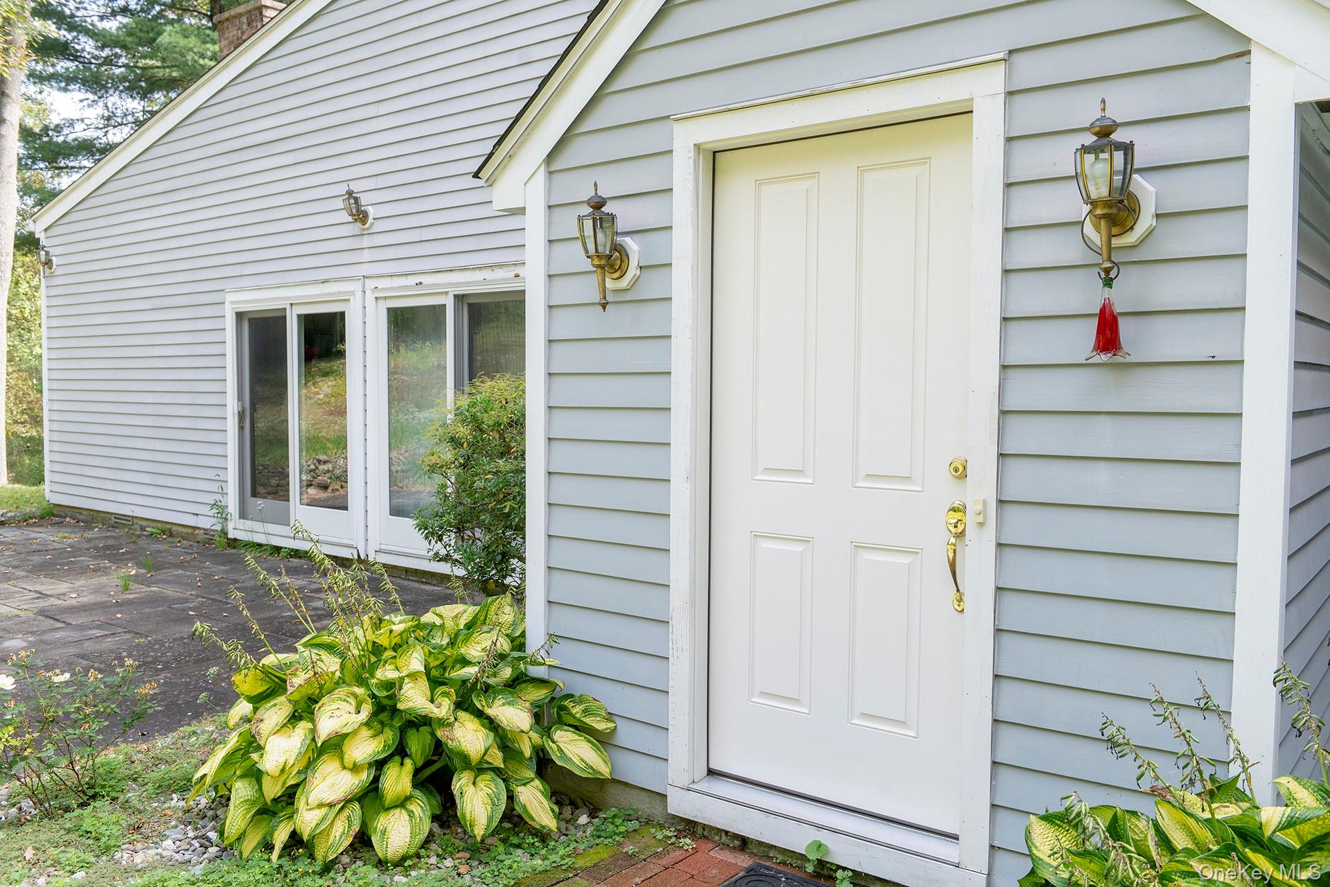 28 Clinton Corners Road, Salt Point, NY 12578