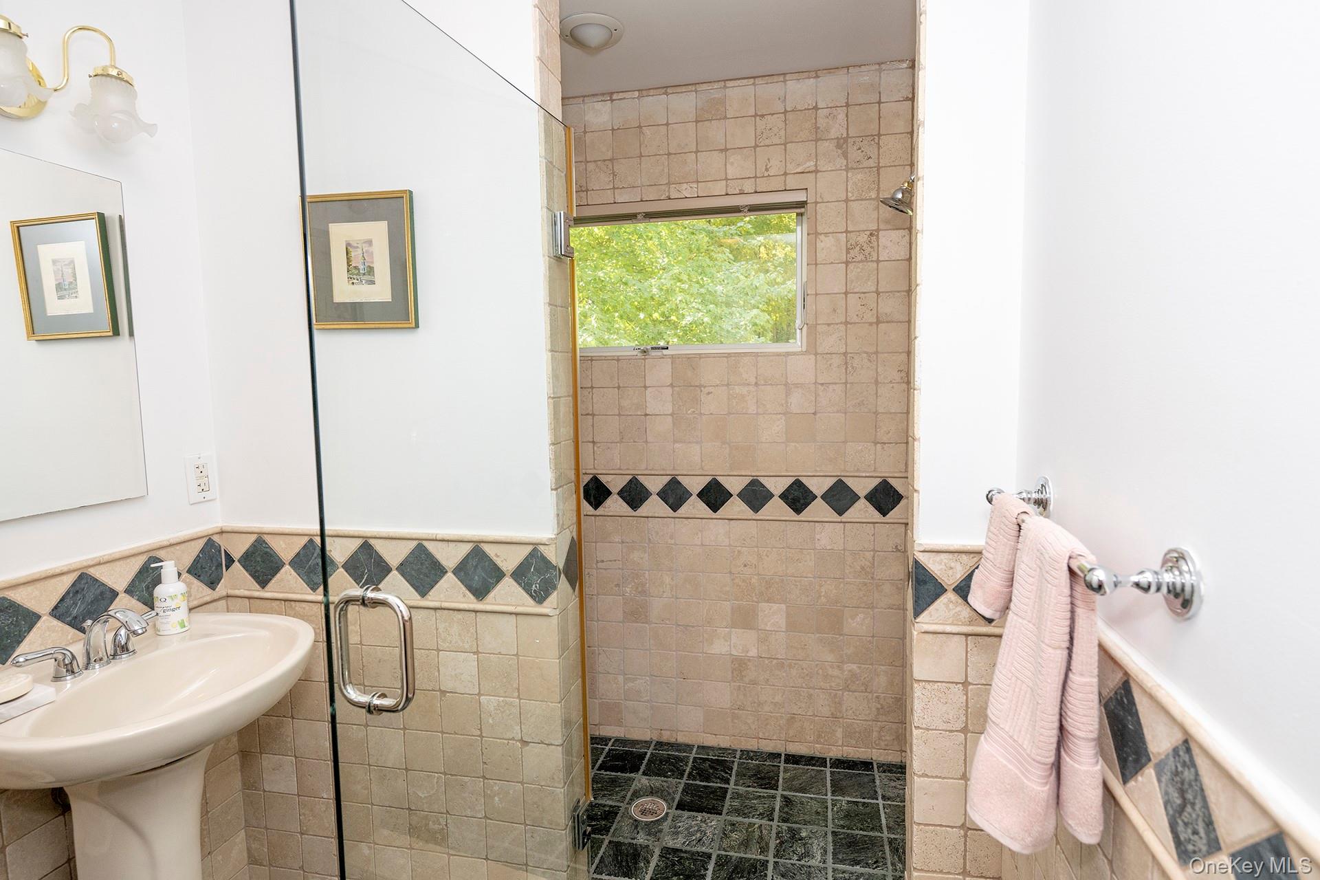 28 Clinton Corners Road, Salt Point, NY 12578