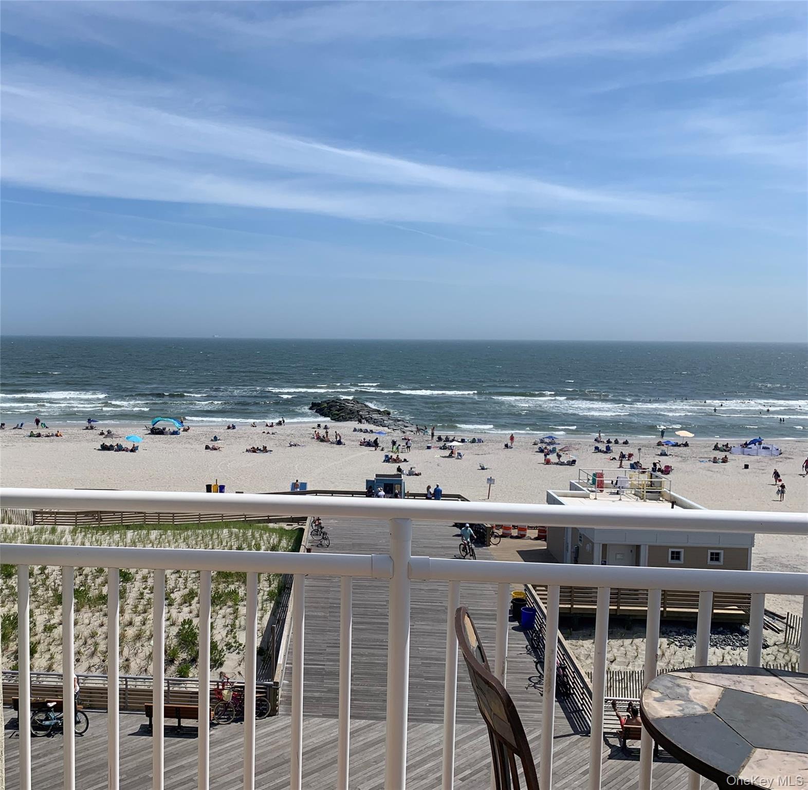 780 W Broadway # 5J, Long Beach, NY 11561