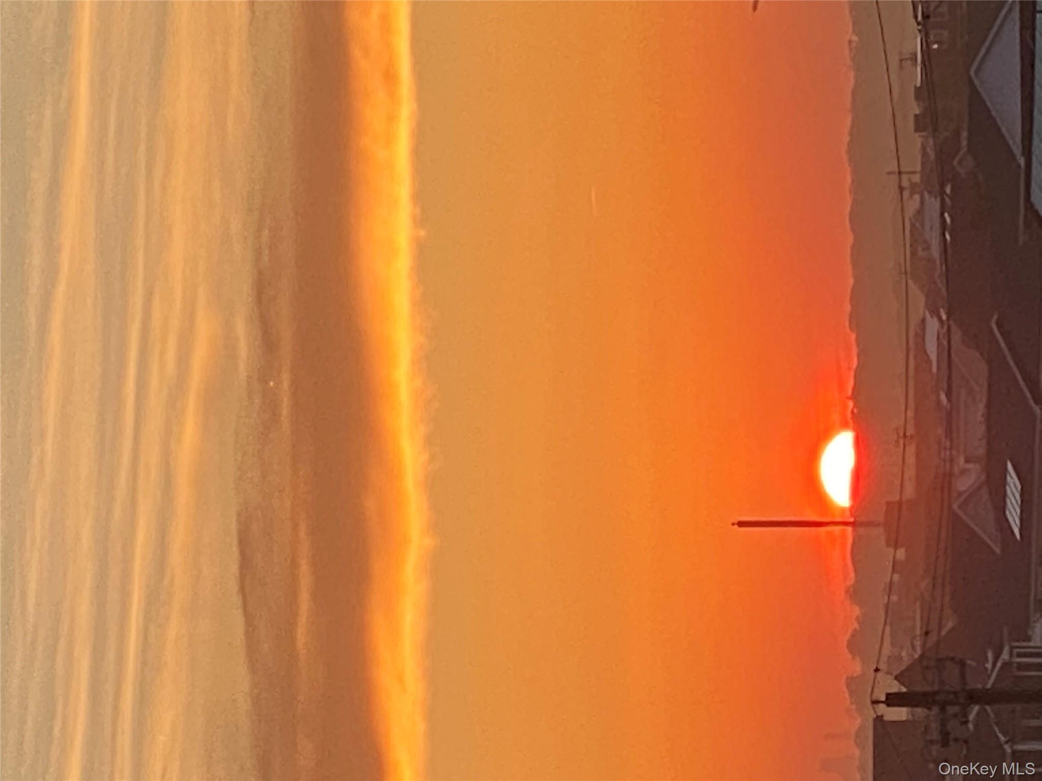 780 W Broadway # 5J, Long Beach, NY 11561