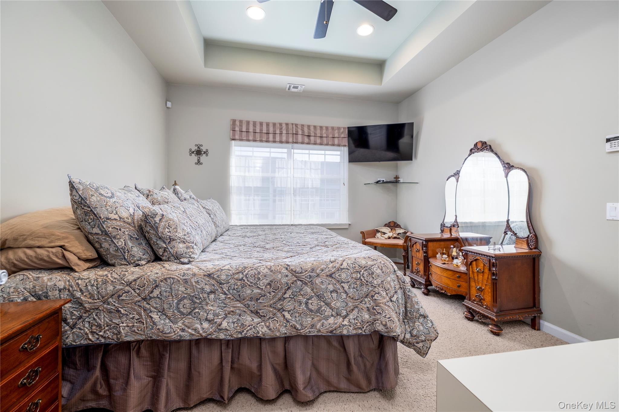 64 Wexford Lane, Oceanside, NY 11572