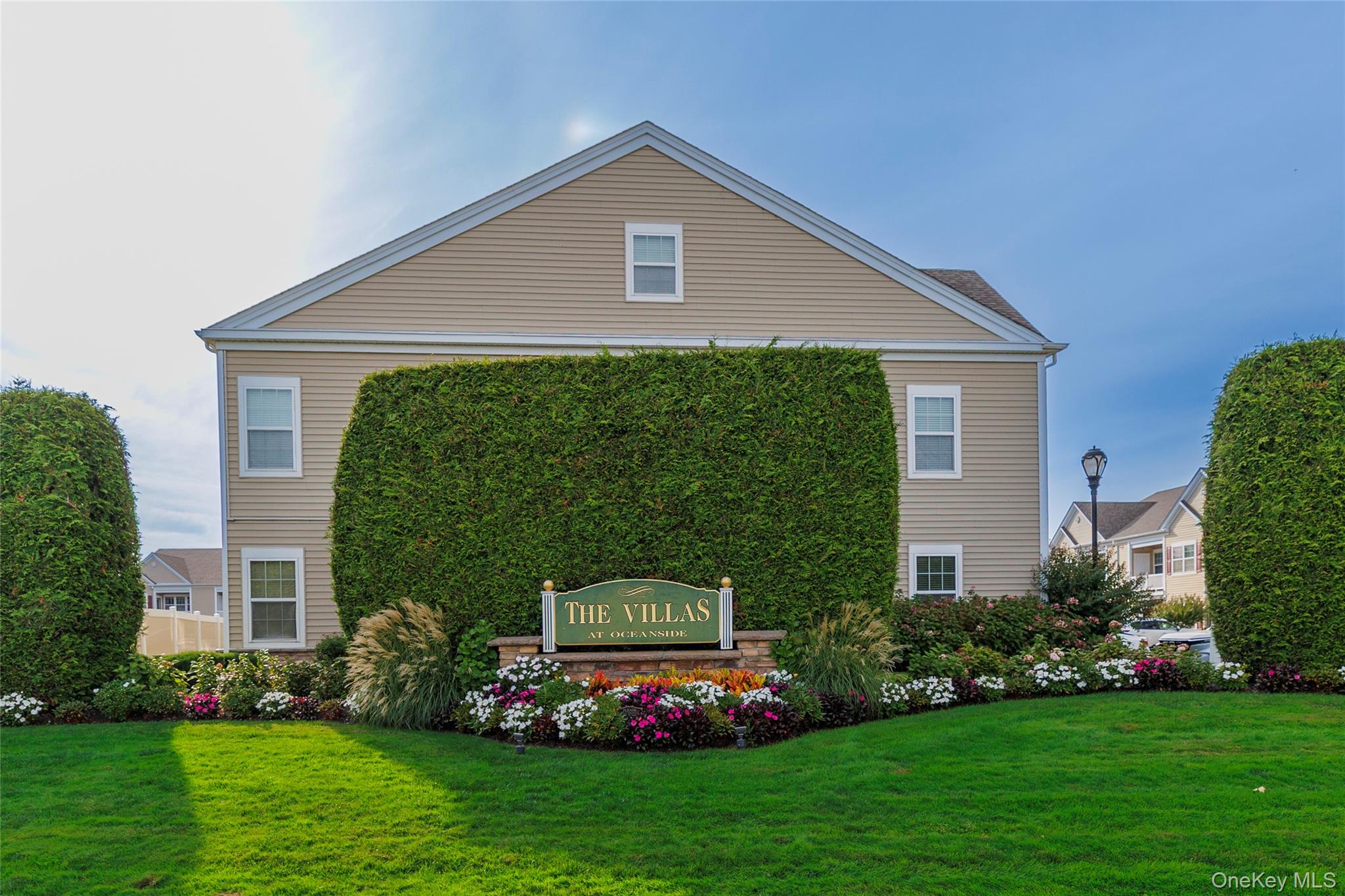 64 Wexford Lane, Oceanside, NY 11572