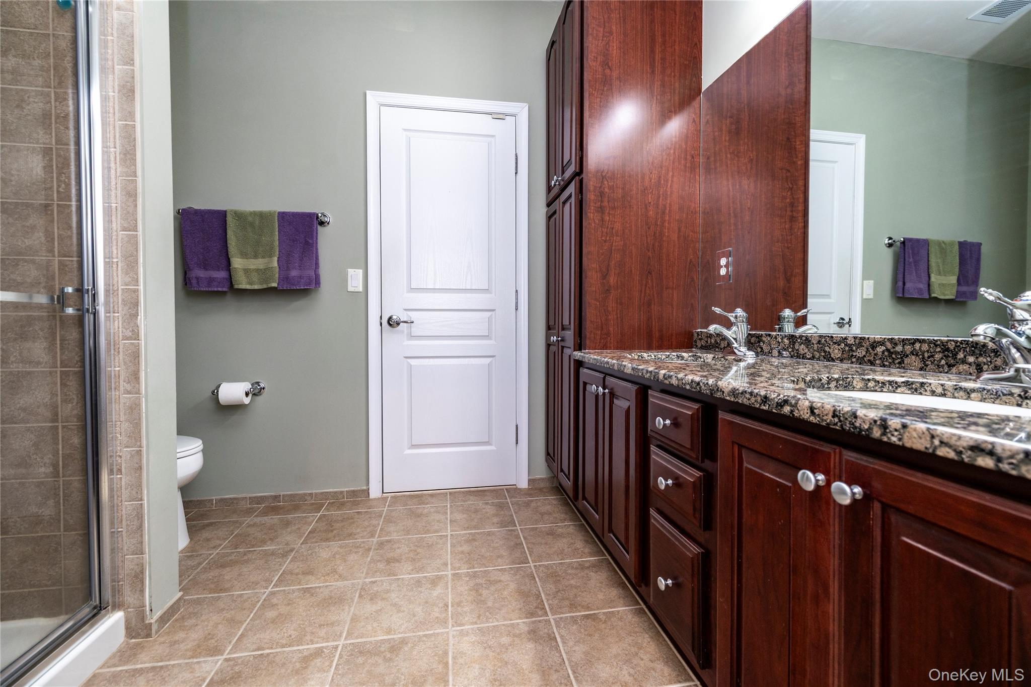 64 Wexford Lane, Oceanside, NY 11572