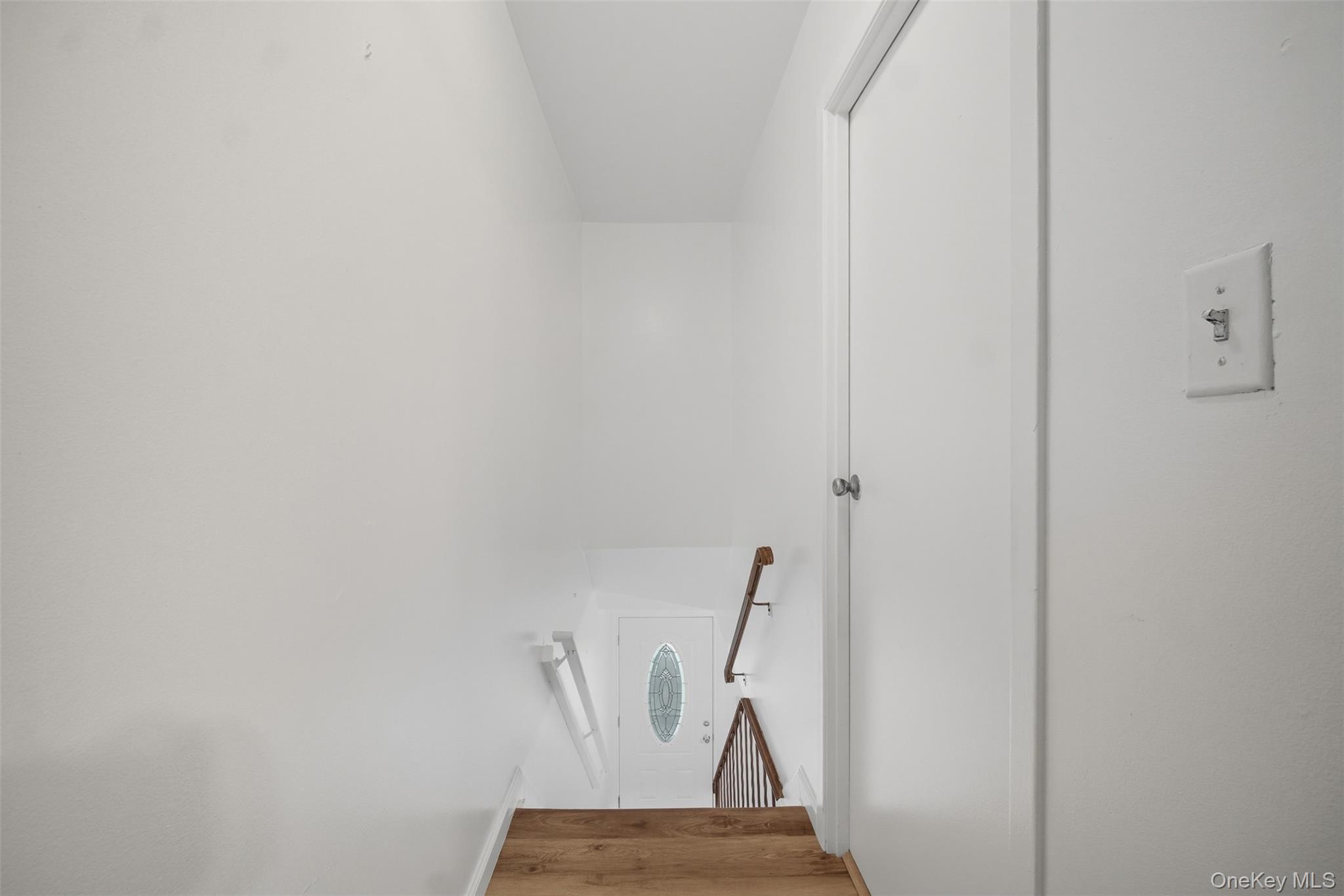 24 Wooded Way, Calverton, NY 11933