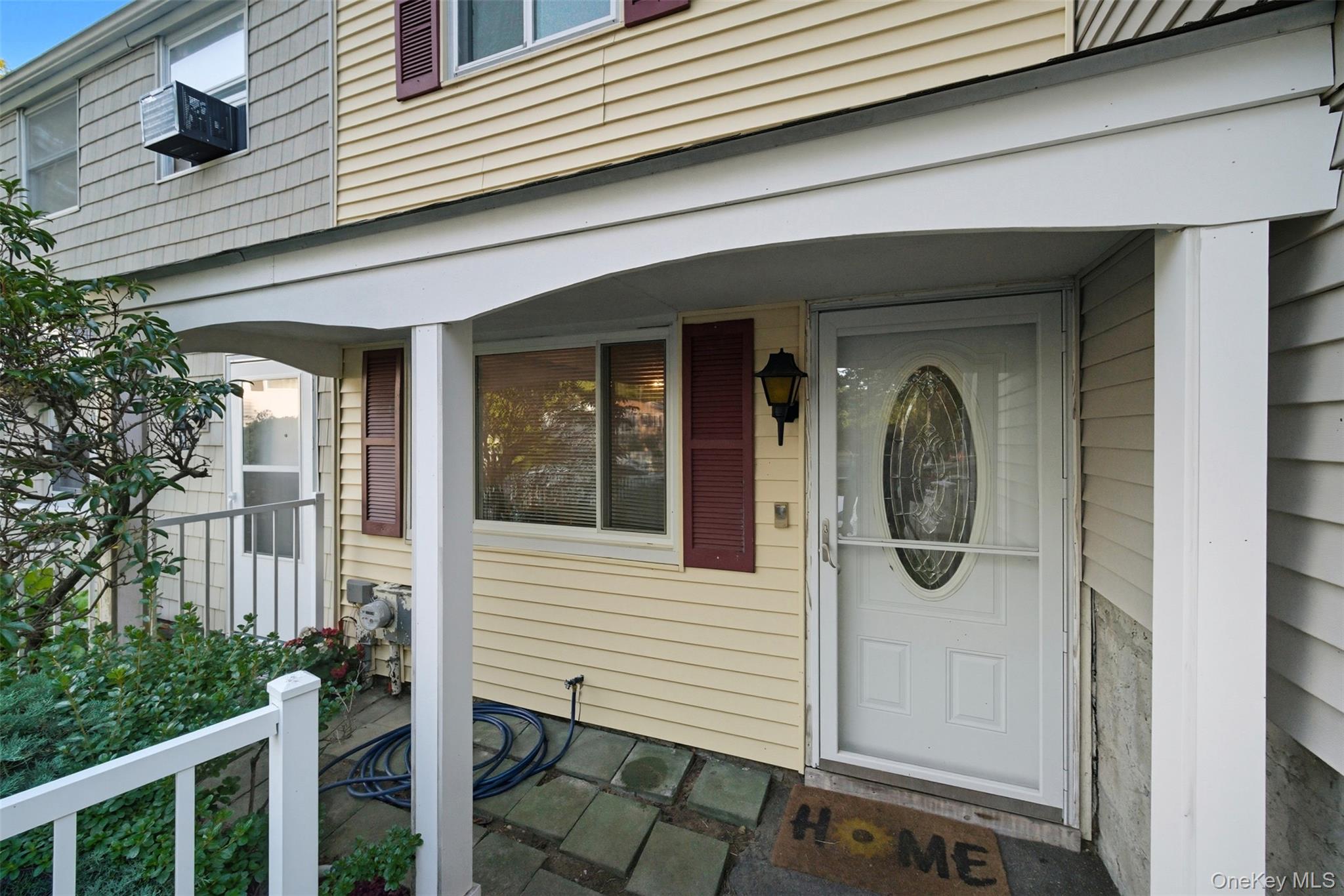 24 Wooded Way, Calverton, NY 11933