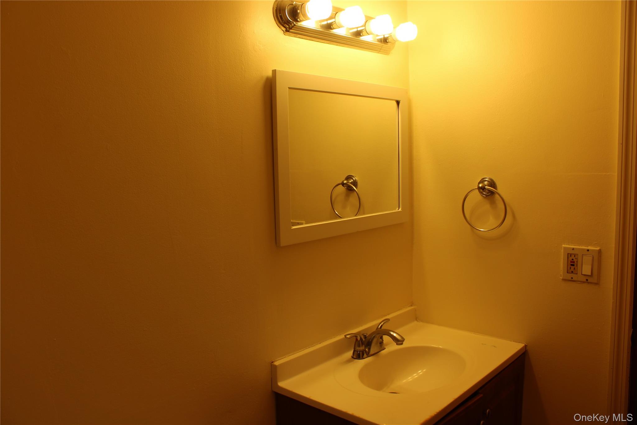 1 Fishkill Glen Drive # A, Fishkill, NY 12524