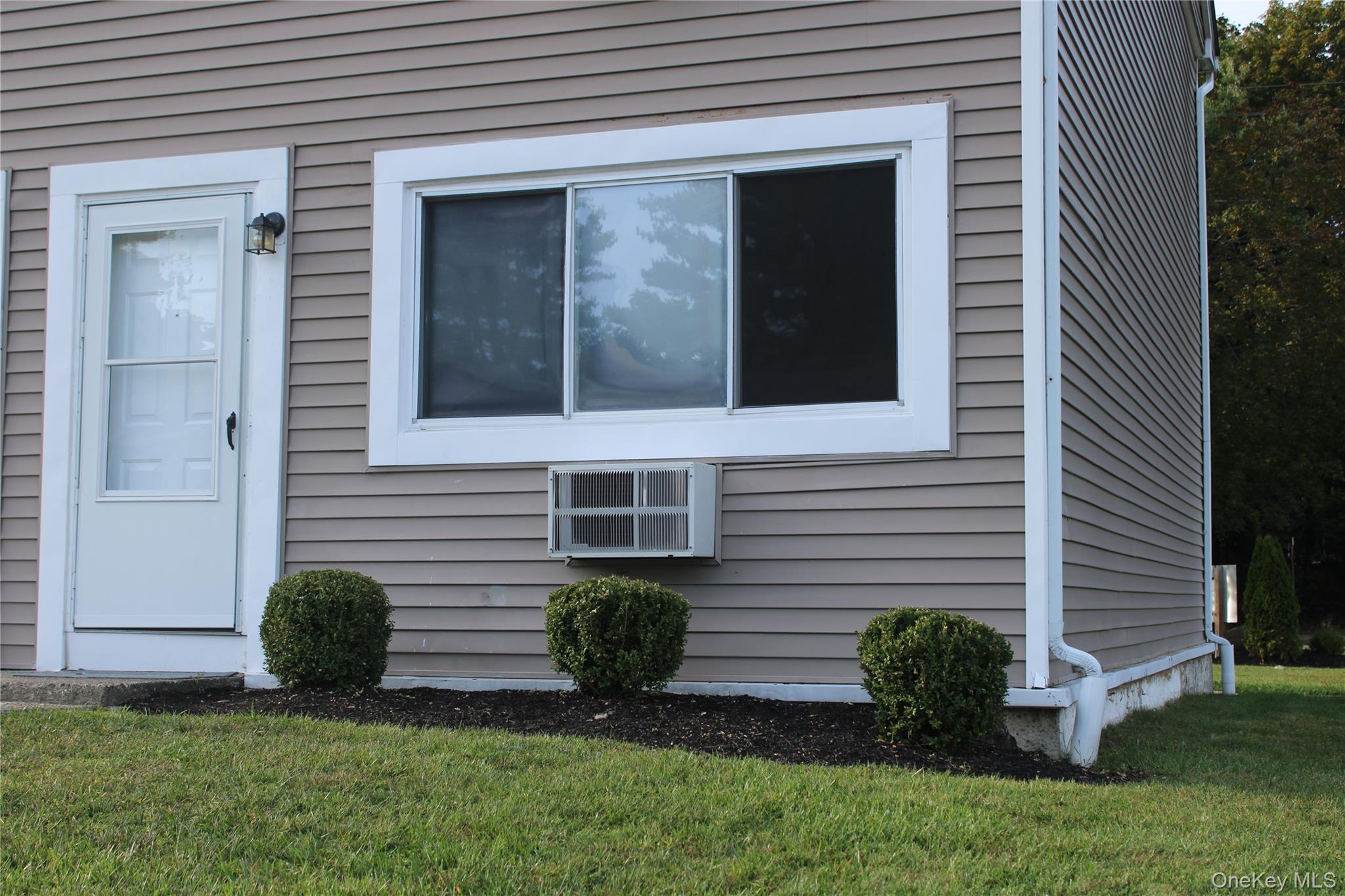 1 Fishkill Glen Drive # A, Fishkill, NY 12524