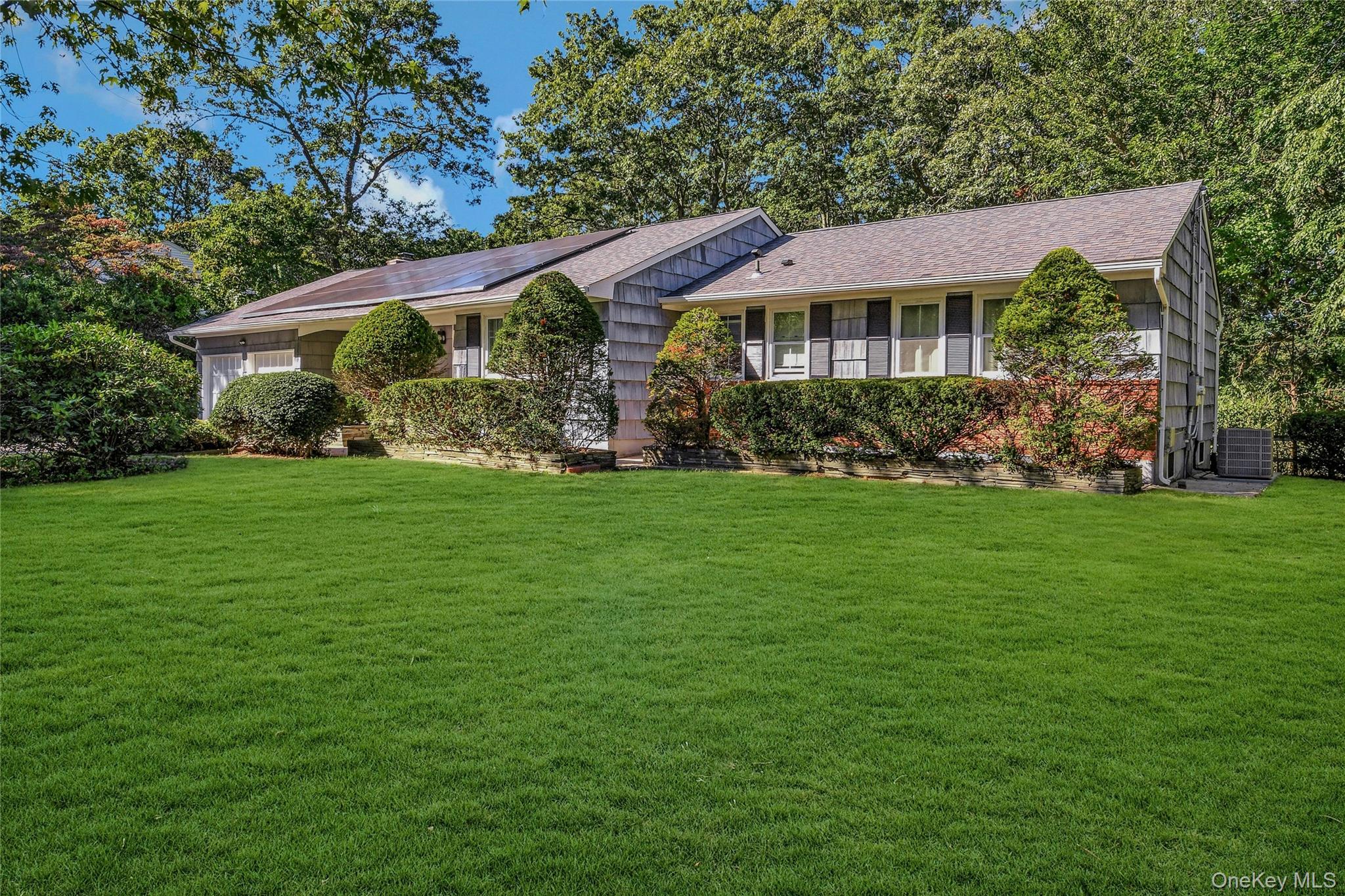 19 Fox Road, East Setauket, NY 11733