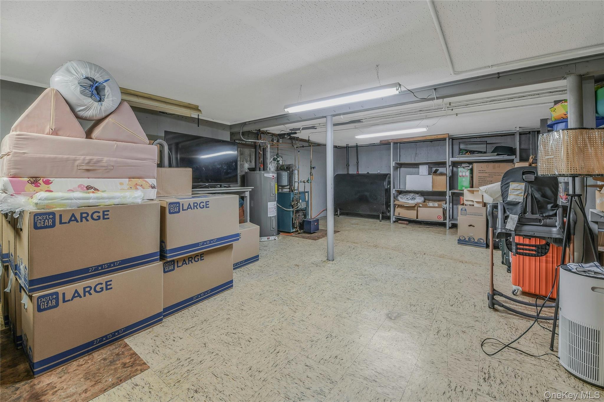 19 Fox Road, East Setauket, NY 11733