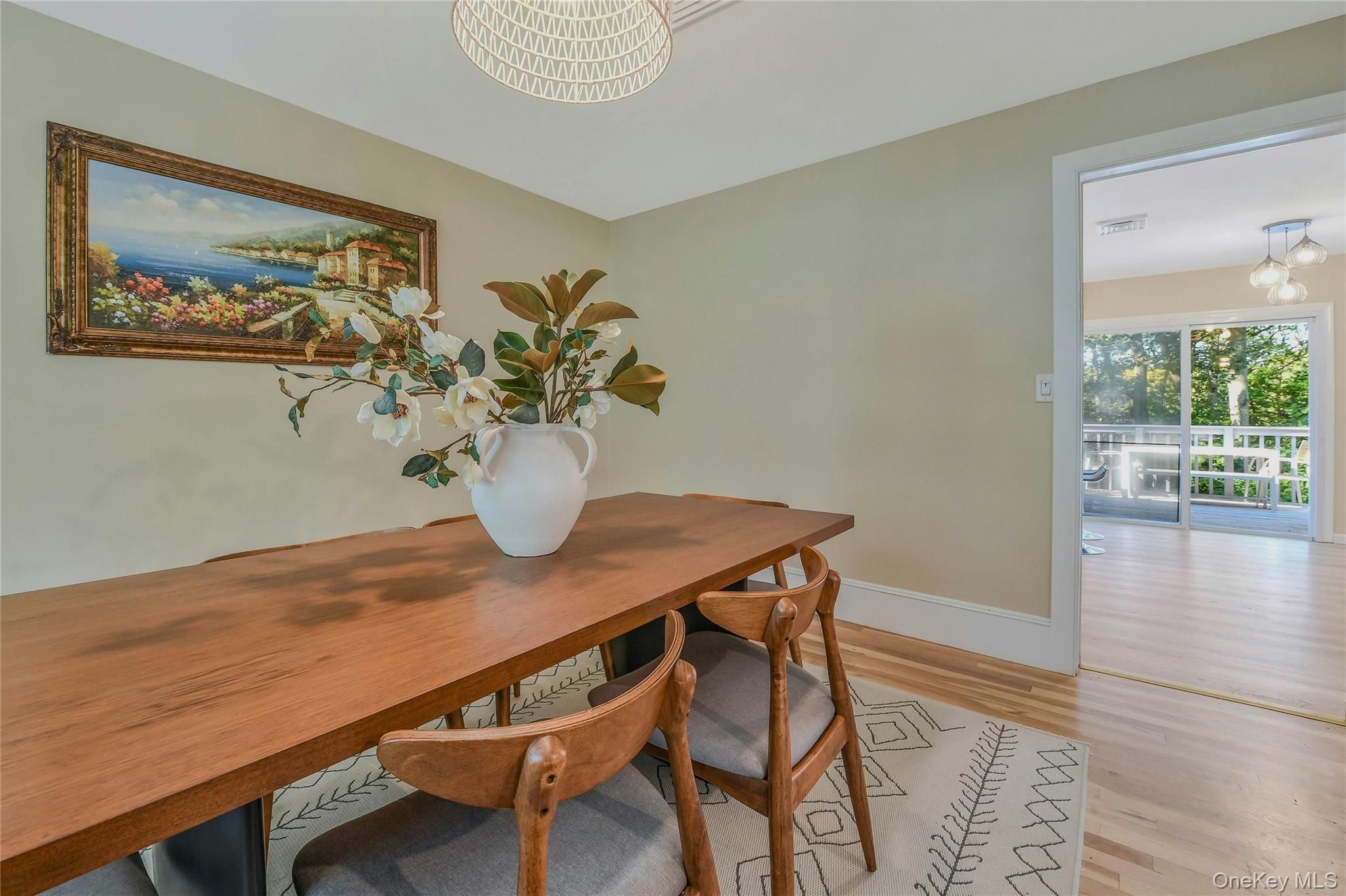 19 Fox Road, East Setauket, NY 11733