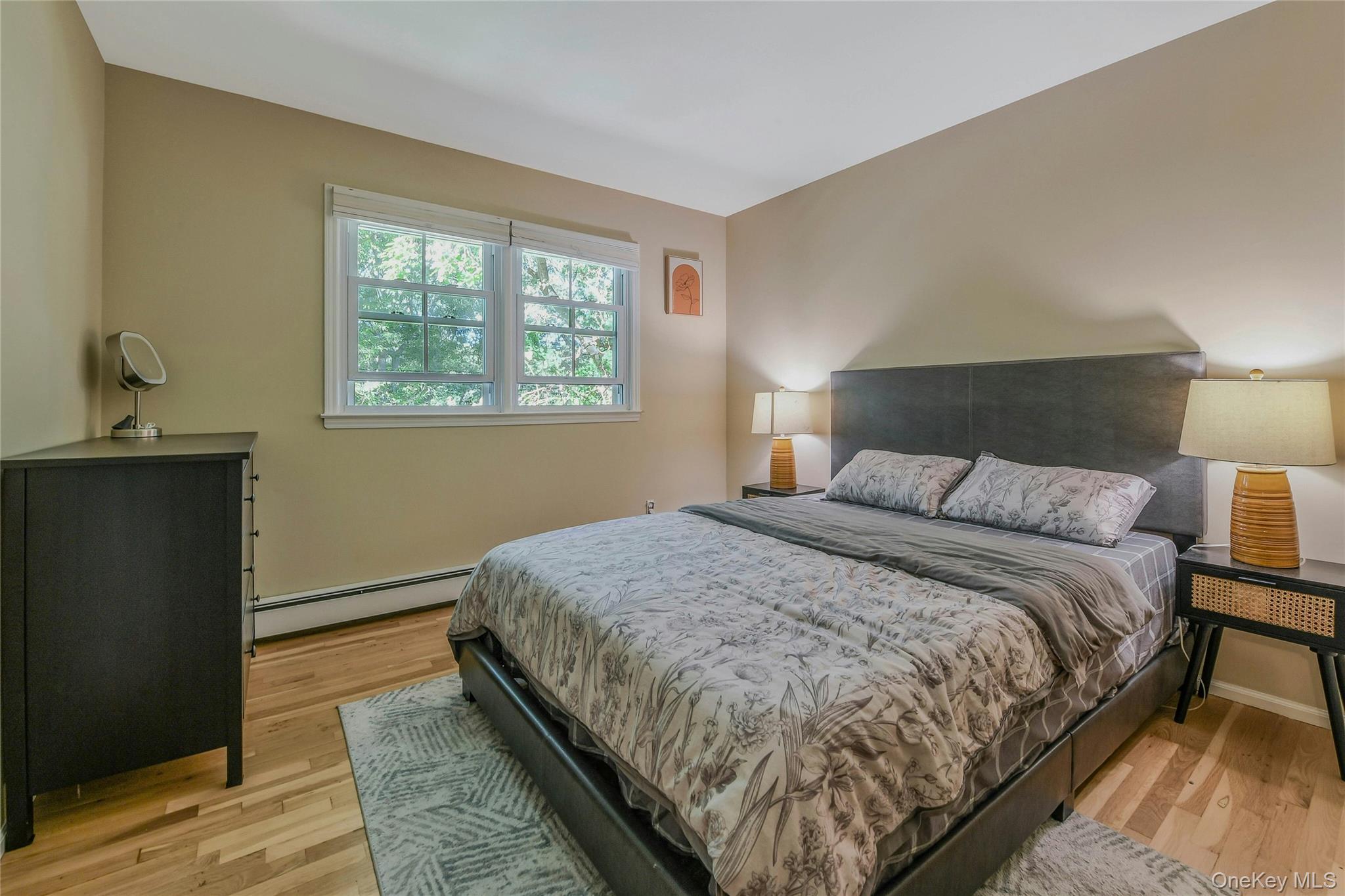 19 Fox Road, East Setauket, NY 11733