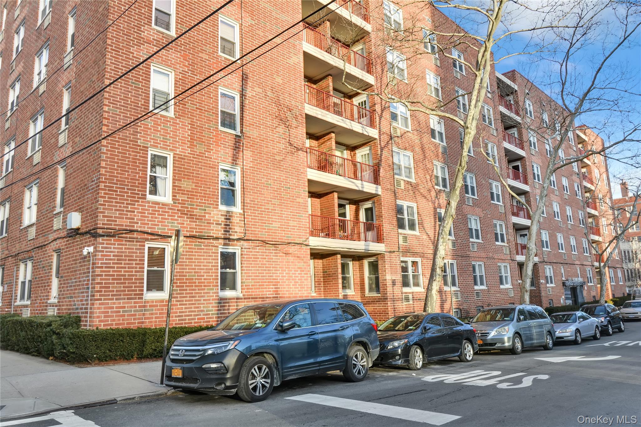 315 W 232nd Street # 1F, Bronx, NY 10463