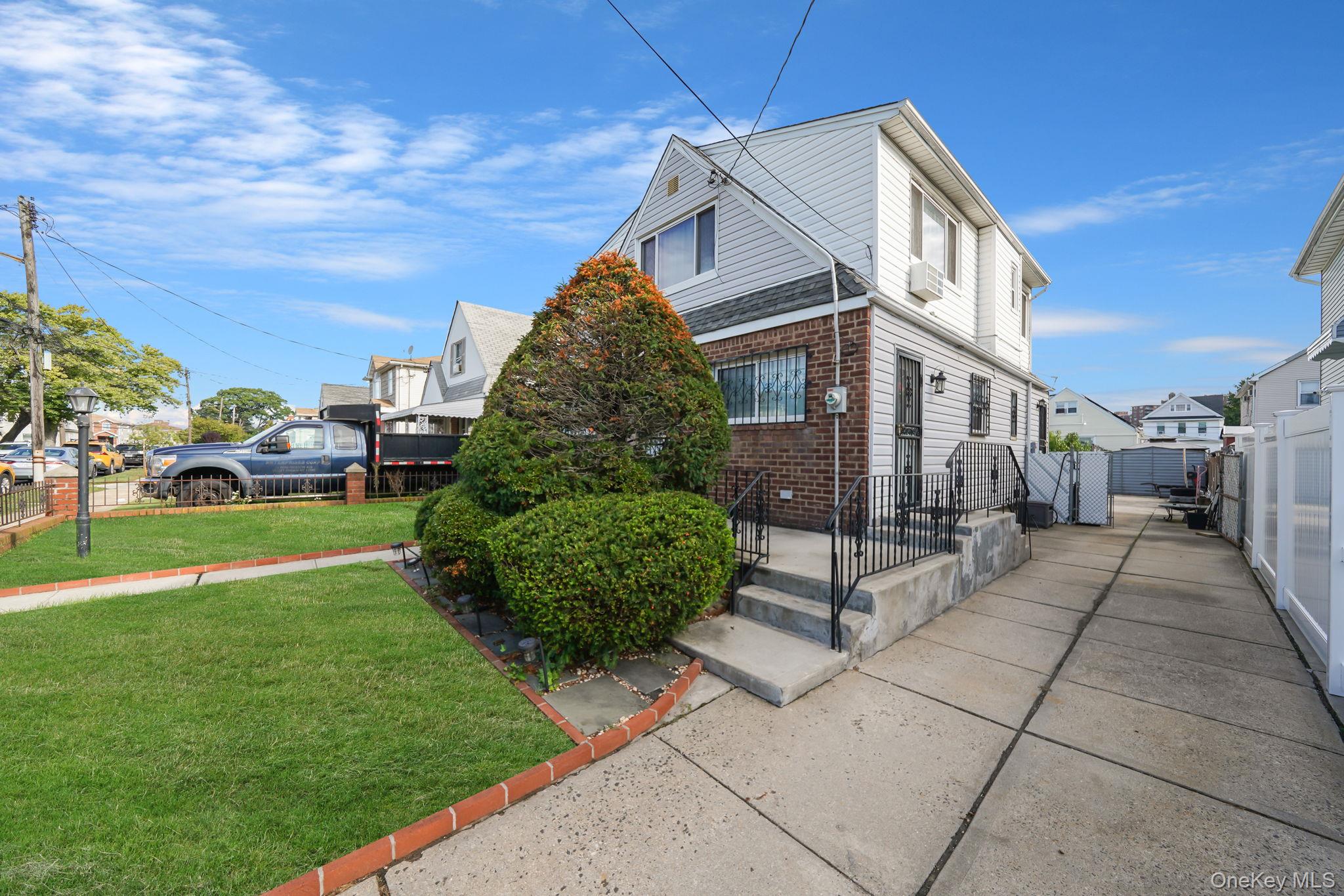 13437 157th Street, Jamaica, NY 11434