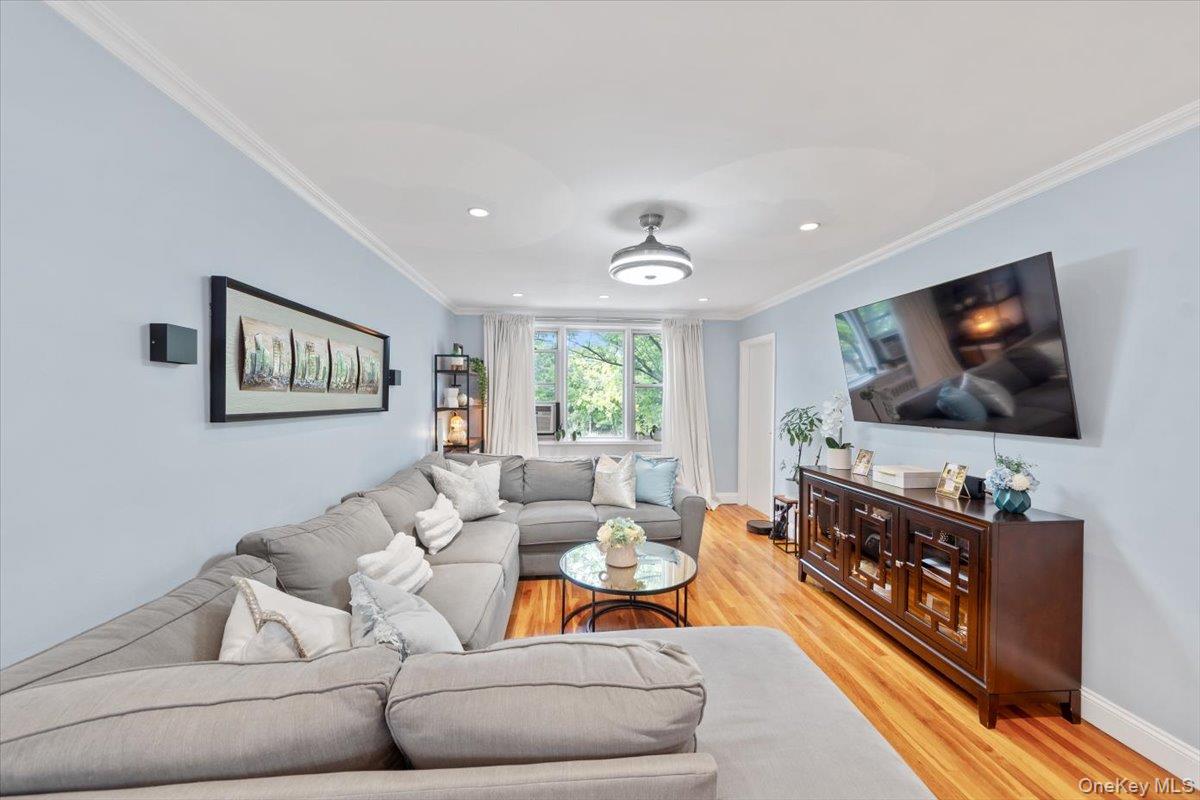 5 Sadore Lane # 5P, Yonkers, NY 10710