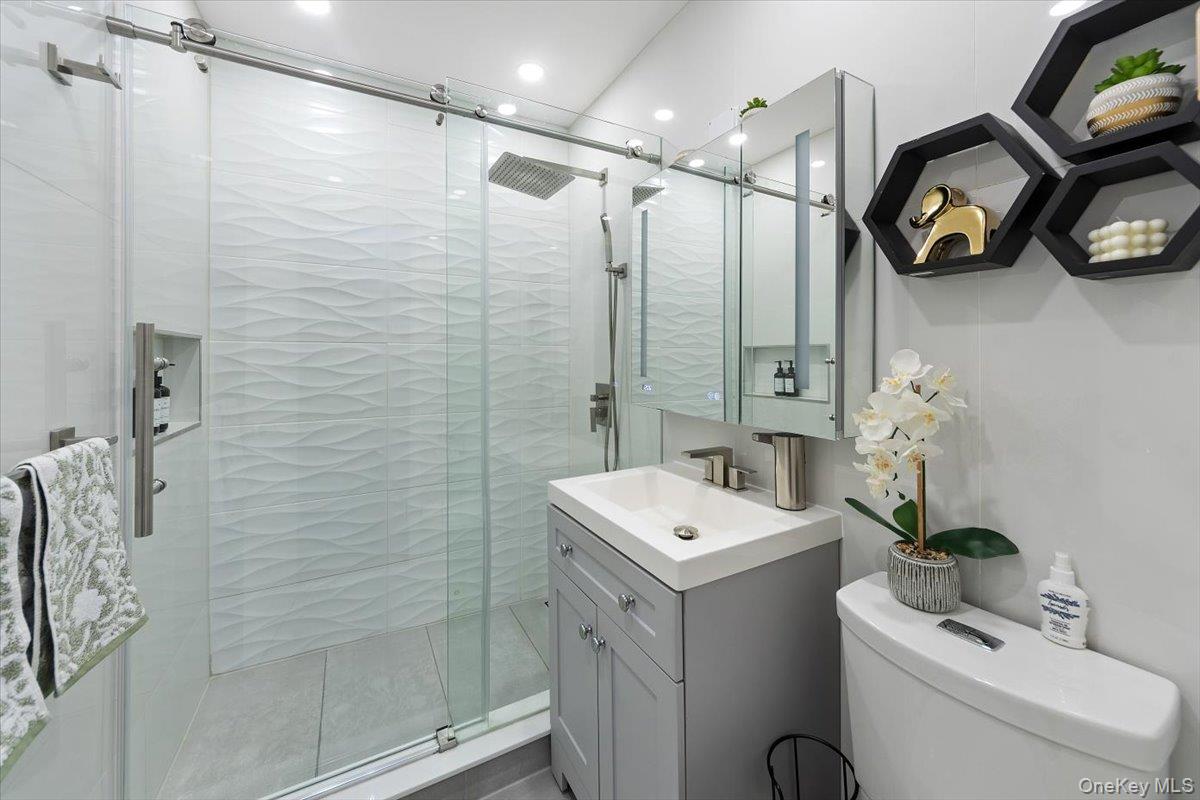 5 Sadore Lane # 5P, Yonkers, NY 10710