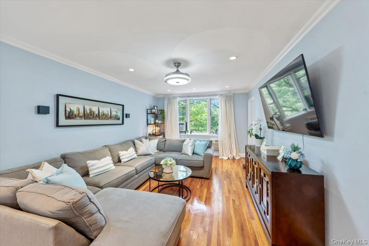 5 Sadore Lane # 5P, Yonkers, NY 10710