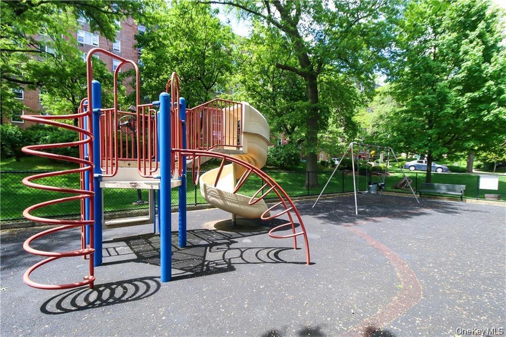 5 Sadore Lane # 5P, Yonkers, NY 10710