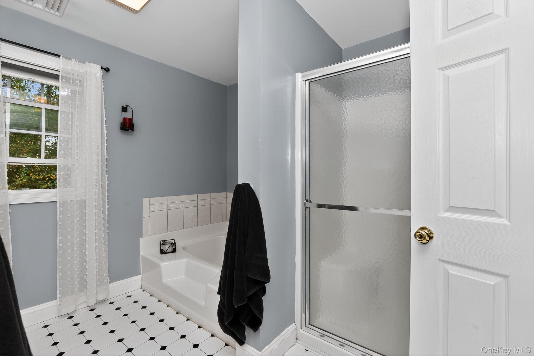 39 W Forest Trail, Holmes, NY 12531