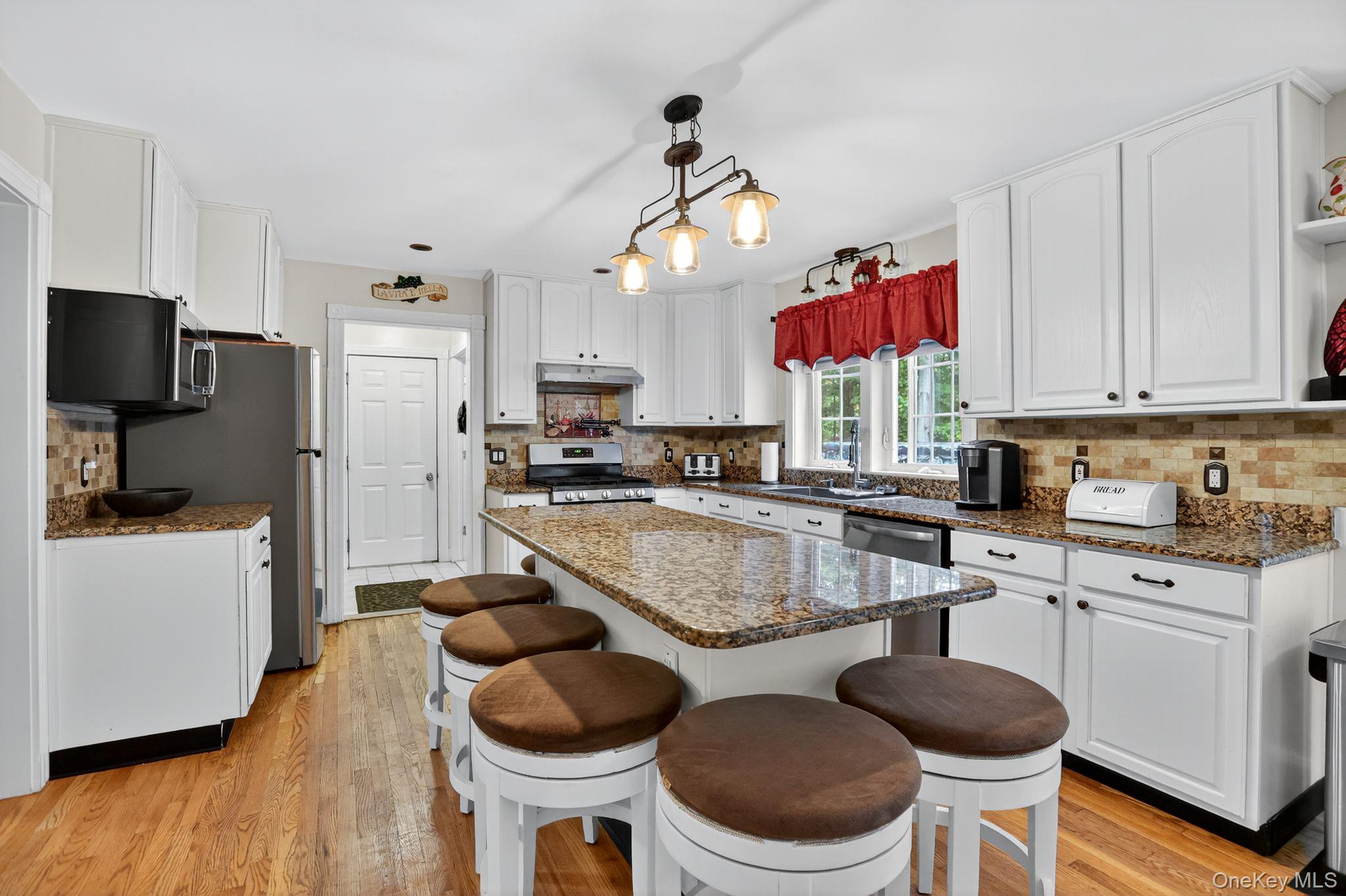 39 W Forest Trail, Holmes, NY 12531