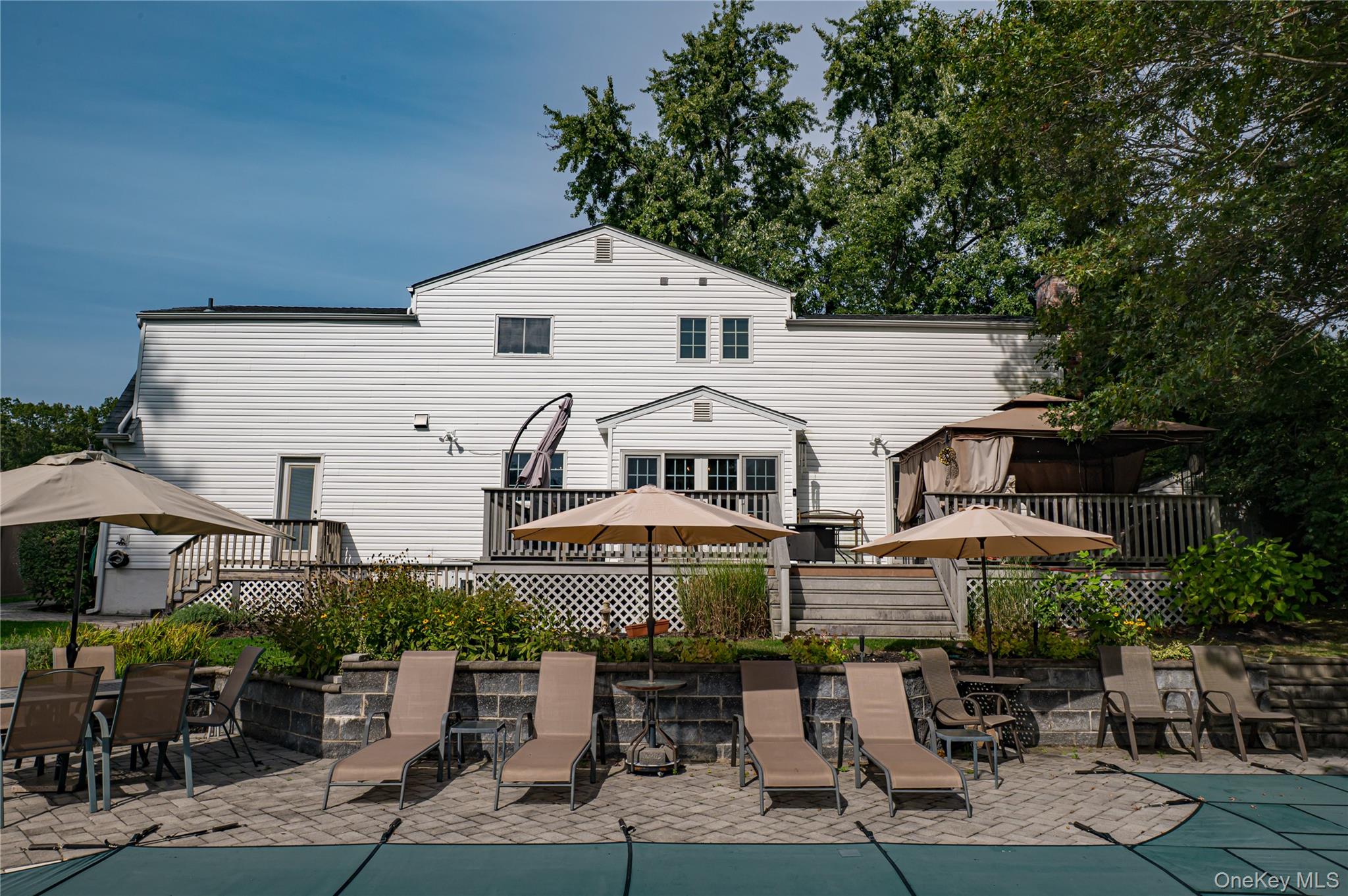 62 Wichard Boulevard, Commack, NY 11725