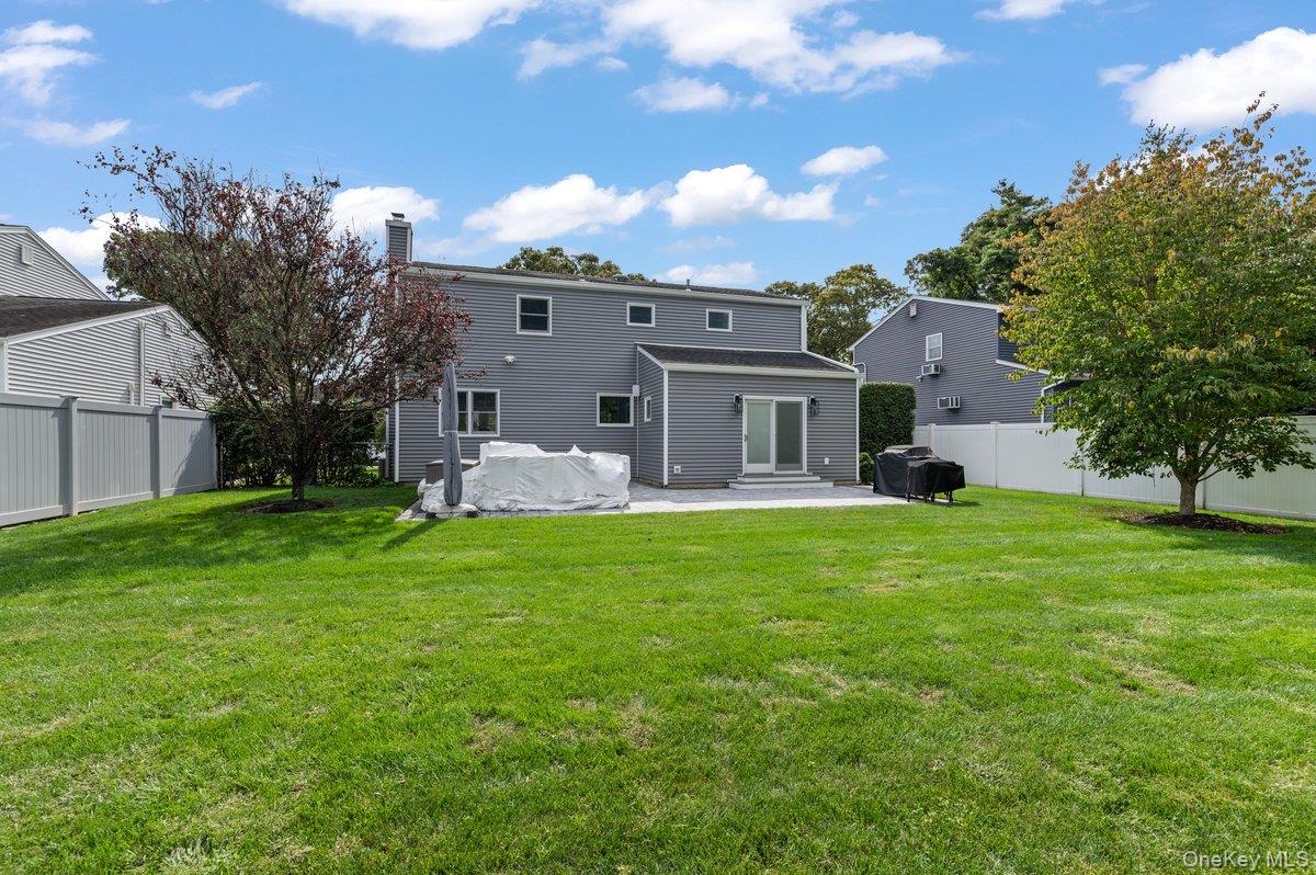 117 N 1st Street, Sayville, NY 11782