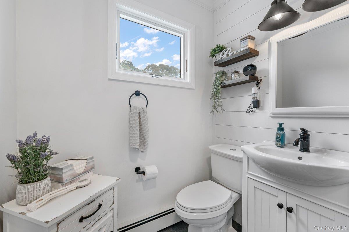 117 N 1st Street, Sayville, NY 11782