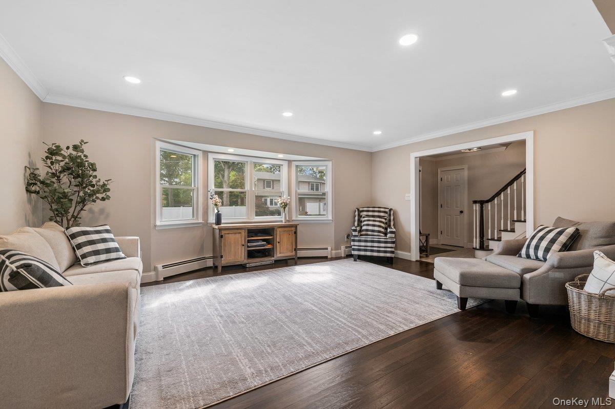 117 N 1st Street, Sayville, NY 11782