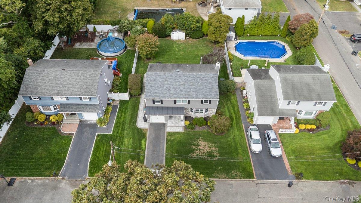 117 N 1st Street, Sayville, NY 11782