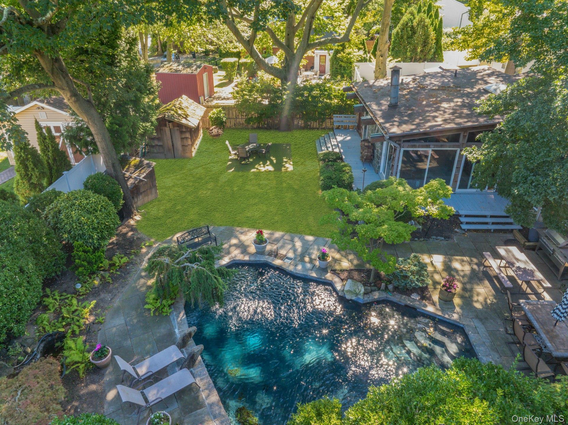 78 Chestnut Street, Glen Cove, NY 11542