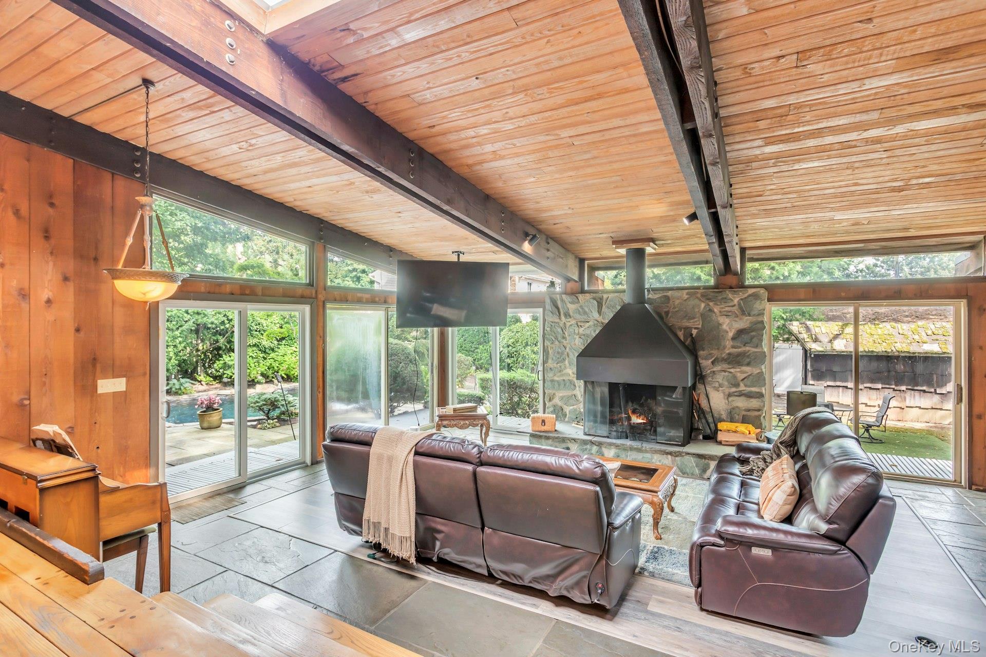 78 Chestnut Street, Glen Cove, NY 11542