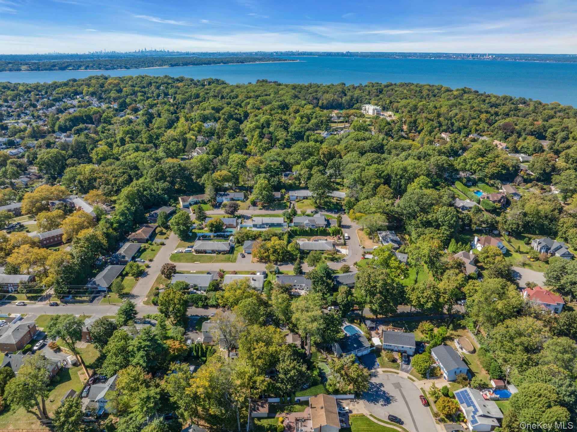 78 Chestnut Street, Glen Cove, NY 11542