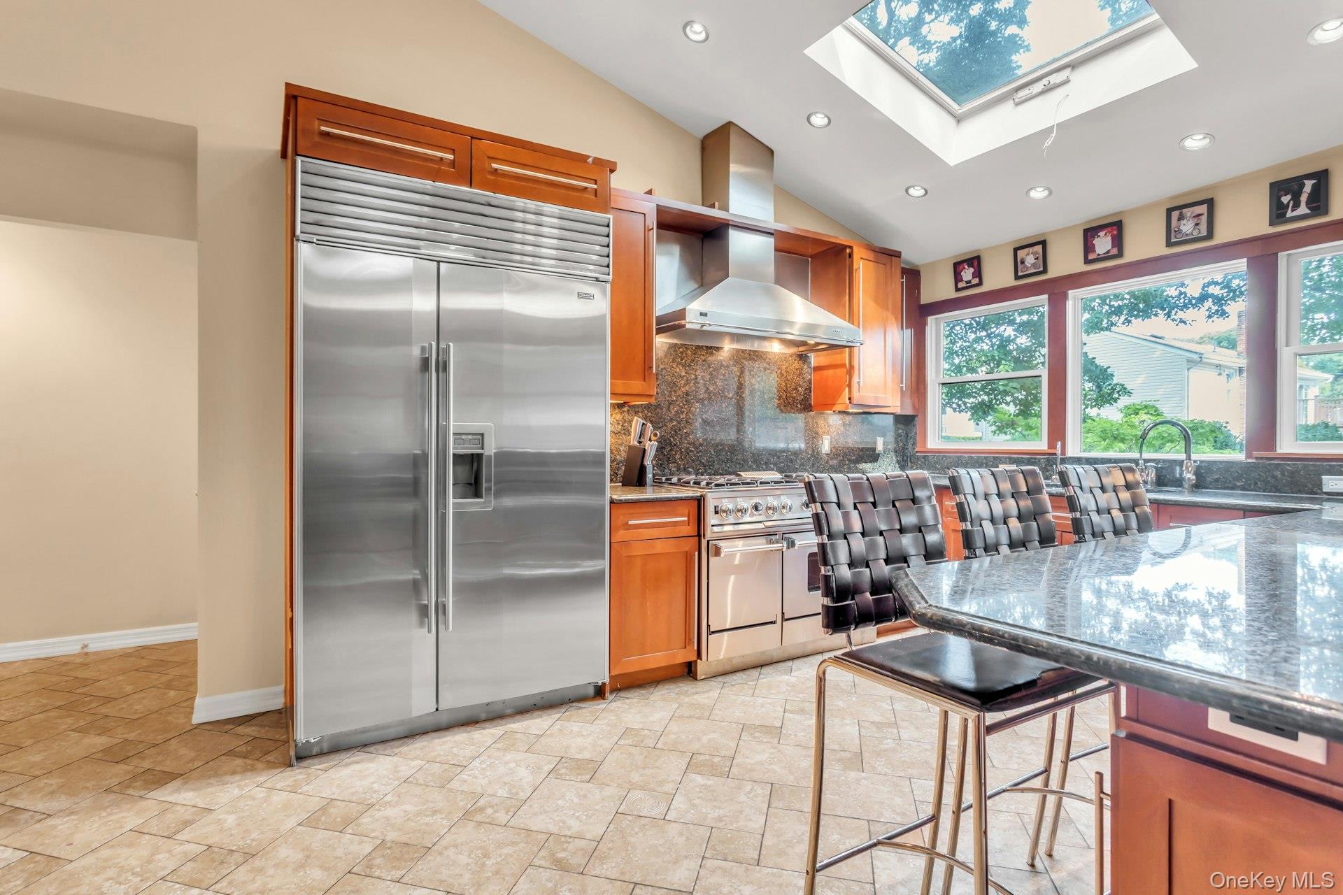 78 Chestnut Street, Glen Cove, NY 11542