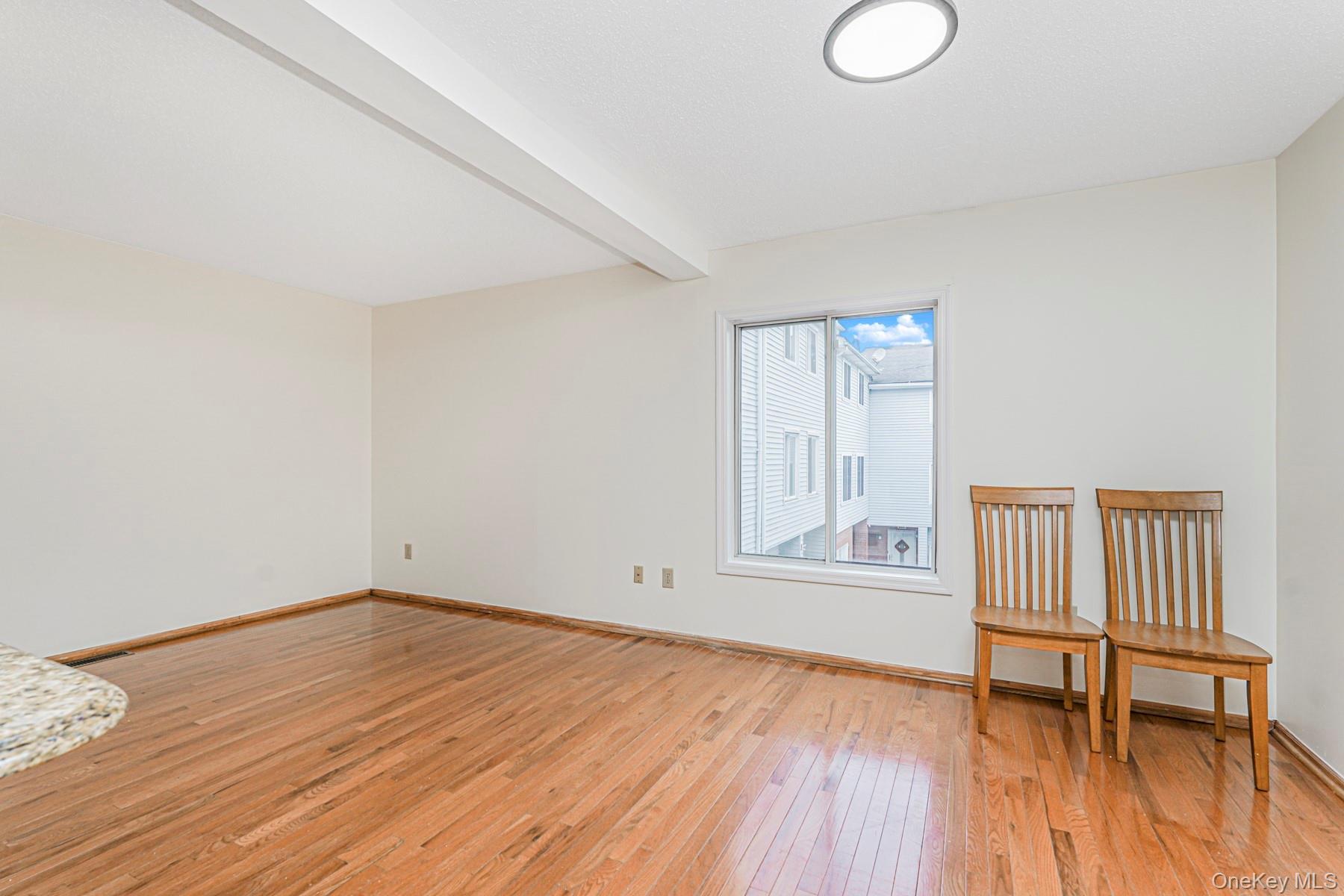 670 Ilyssa Way, Staten Island, NY 10312