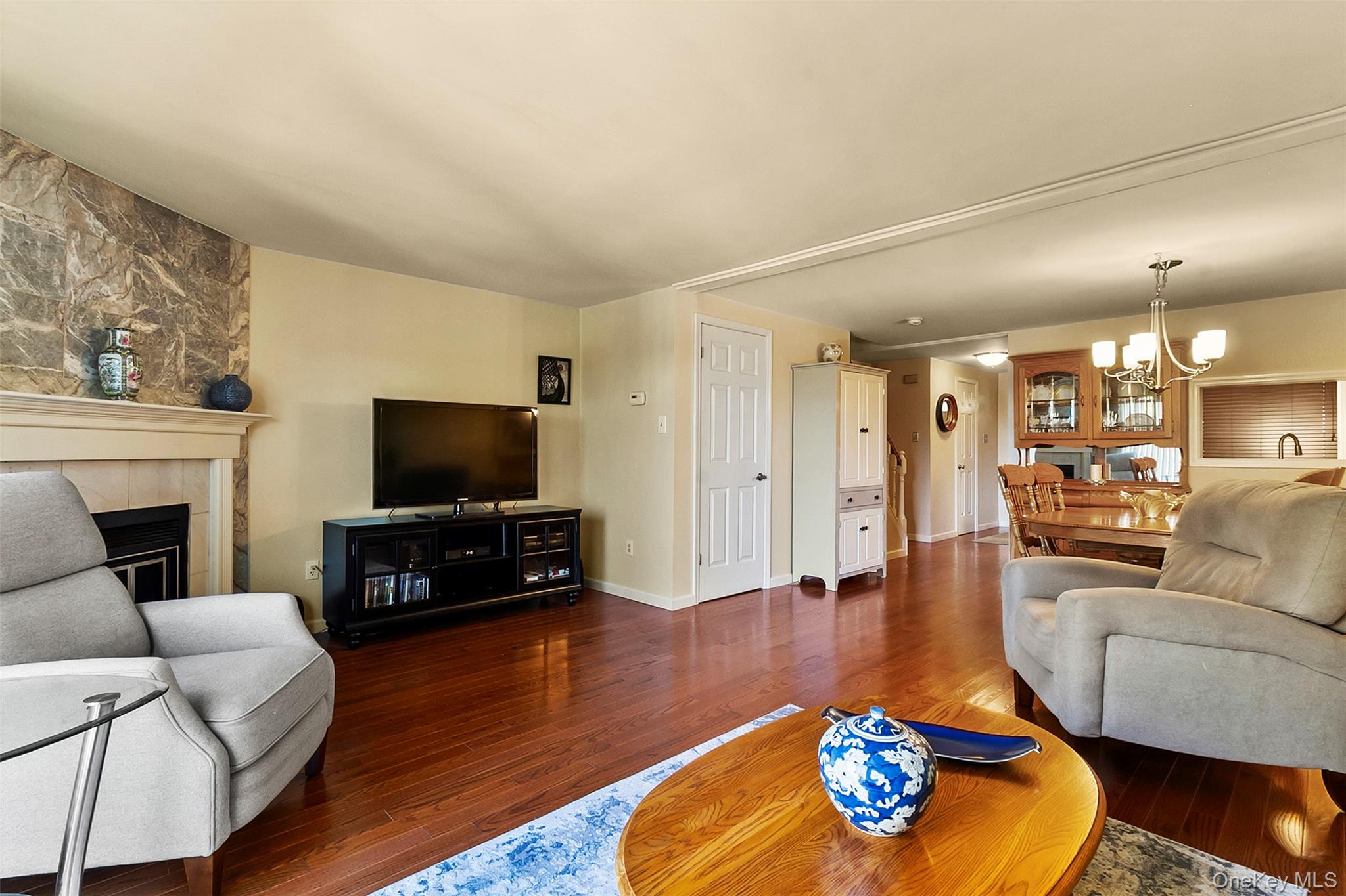 204 Williamsburg Drive, Mahopac, NY 10541