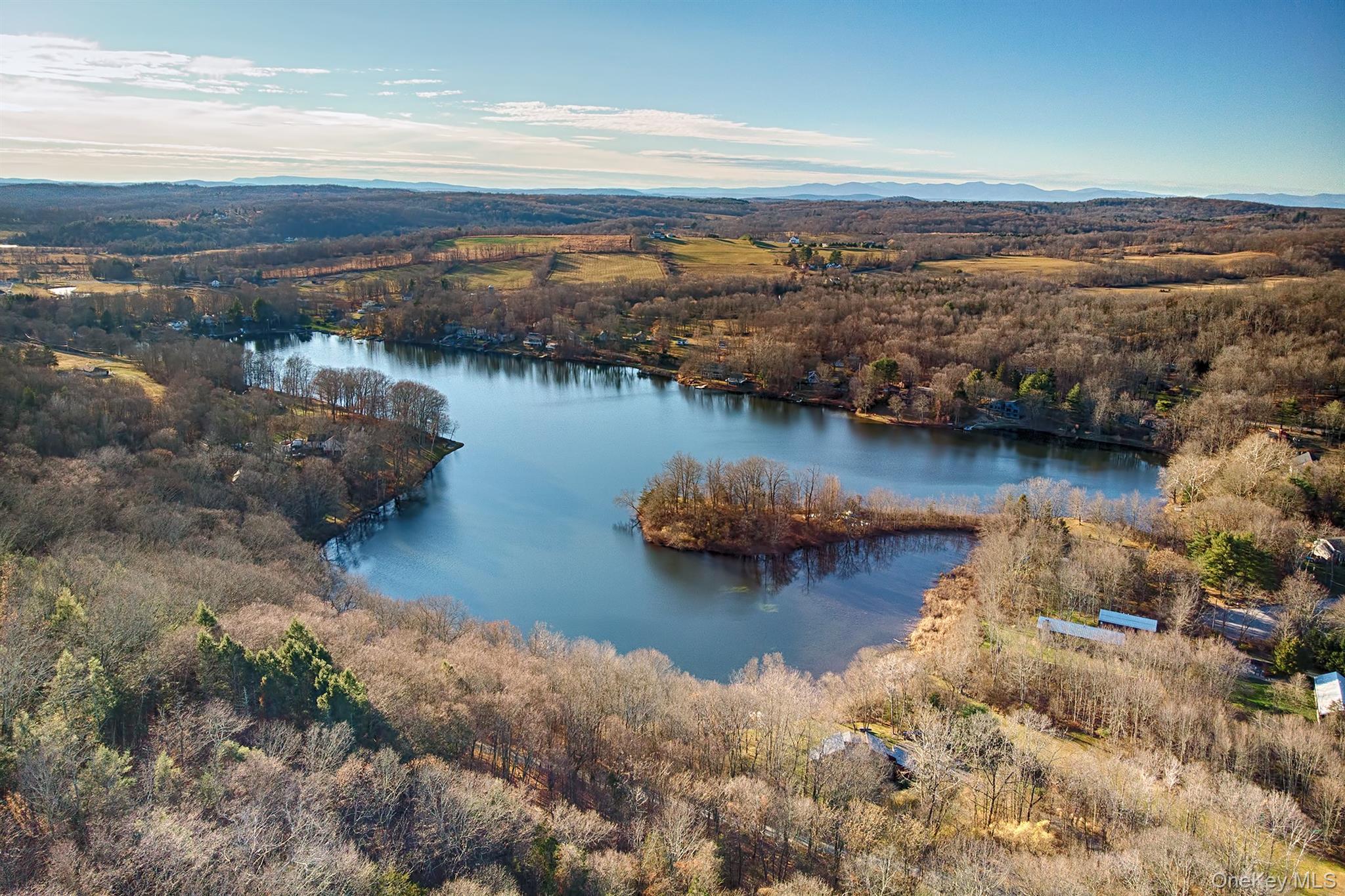 65 Patricia Lane, Clinton Corners, NY 12514