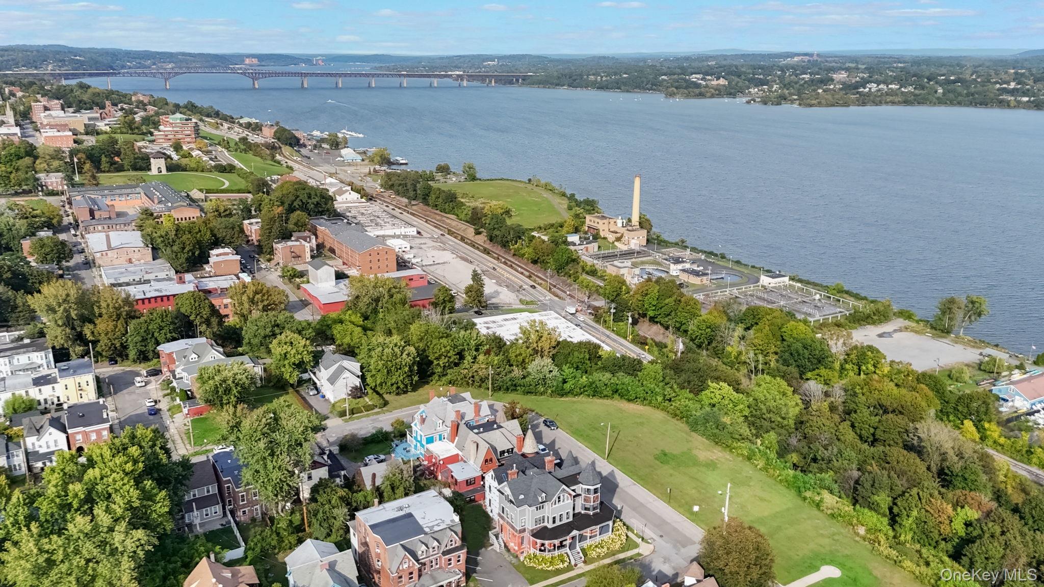 2 Courtney Avenue, Newburgh, NY 12550