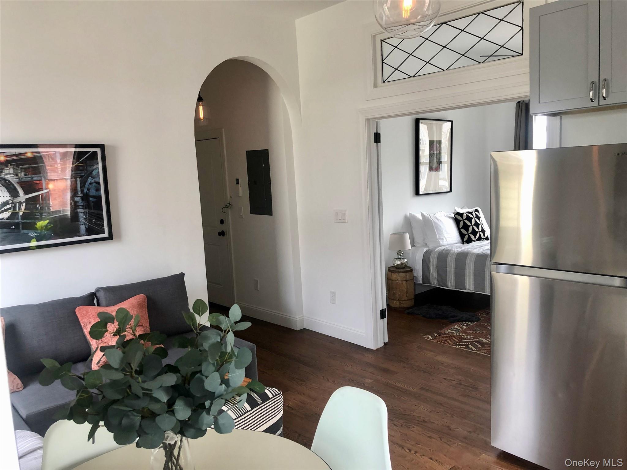 2 Courtney Avenue, Newburgh, NY 12550