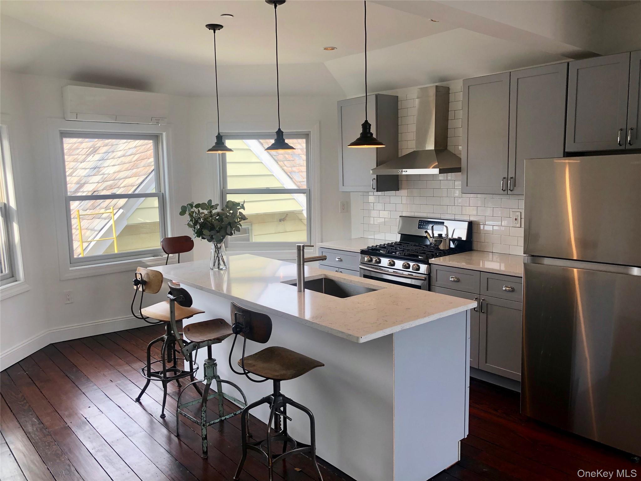 2 Courtney Avenue, Newburgh, NY 12550