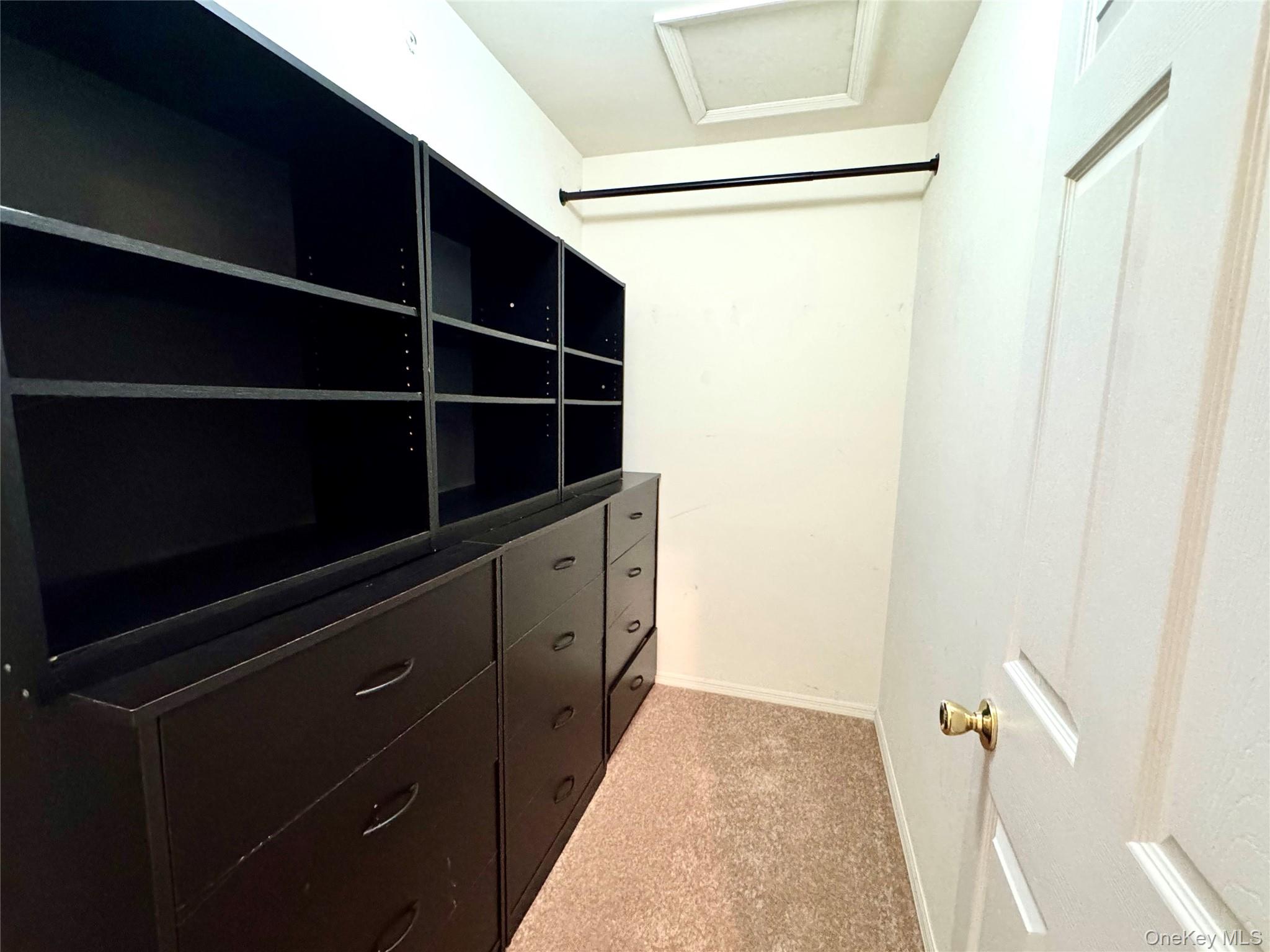 87 Kettles Lane, Medford, NY 11763