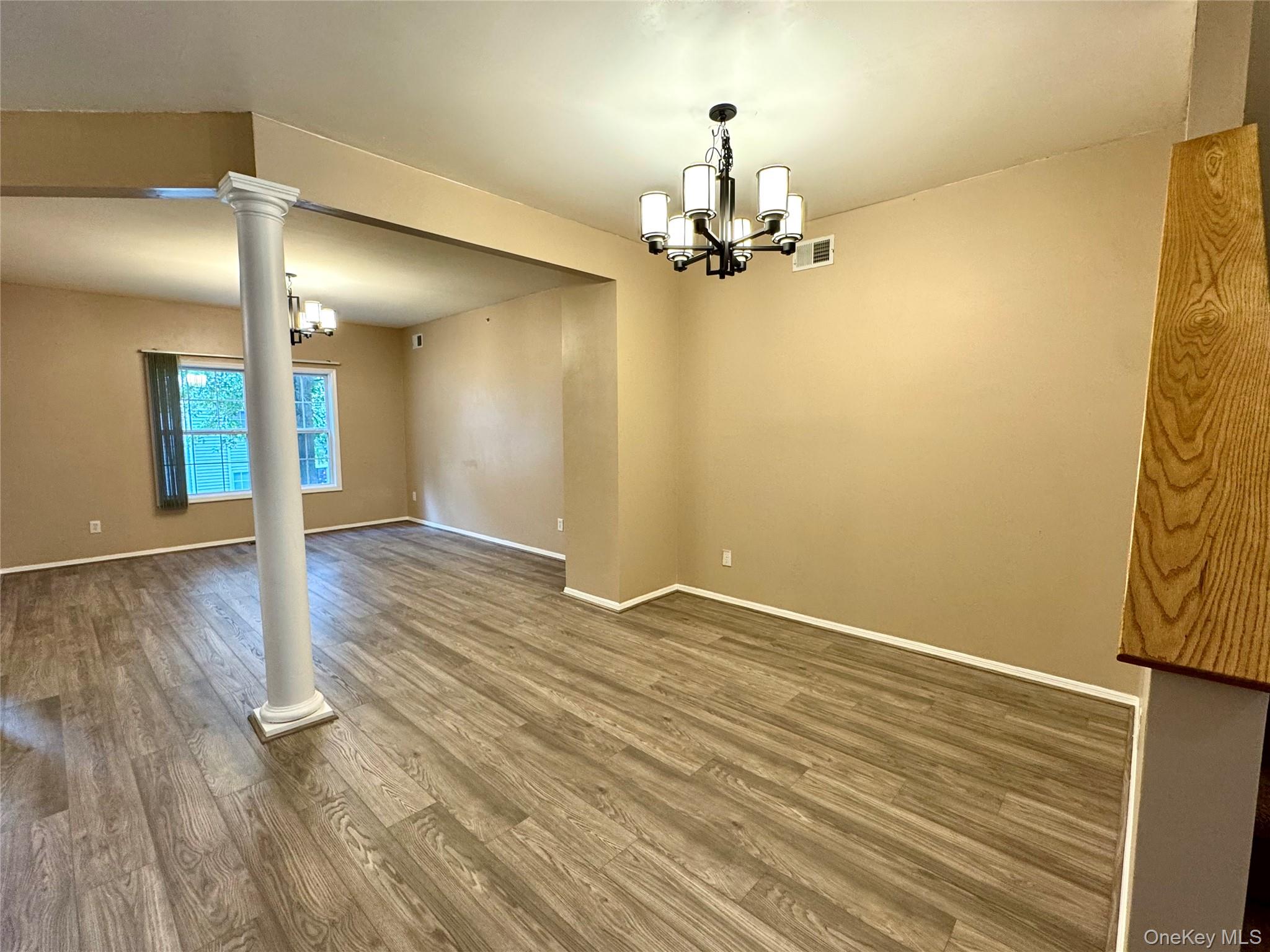 87 Kettles Lane, Medford, NY 11763