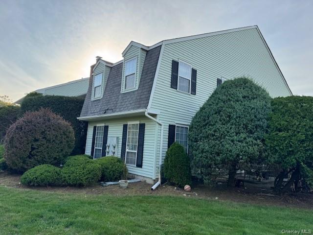 24 The Rise, Warwick, NY 10990