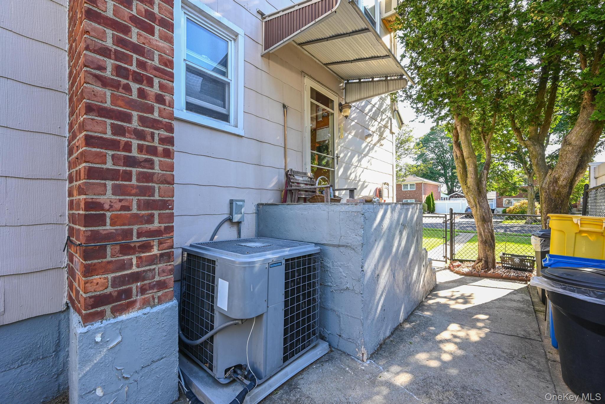 9 Evelyn Lane, Syosset, NY 11791