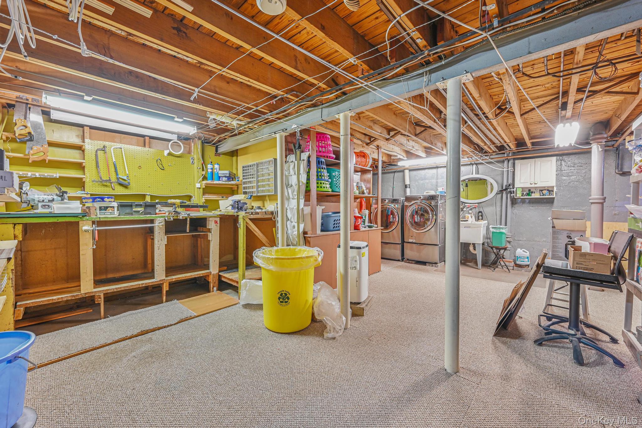 9 Evelyn Lane, Syosset, NY 11791