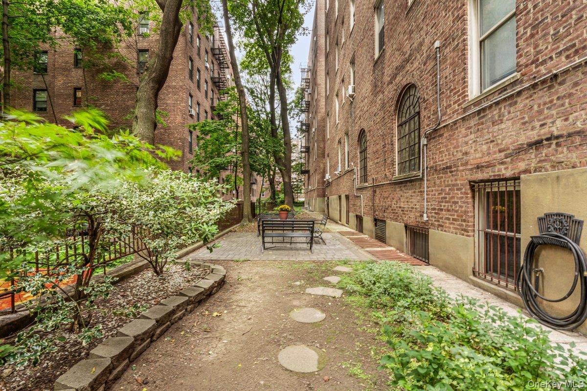 111-15 75th Avenue # 6G, Forest Hills, NY 11375