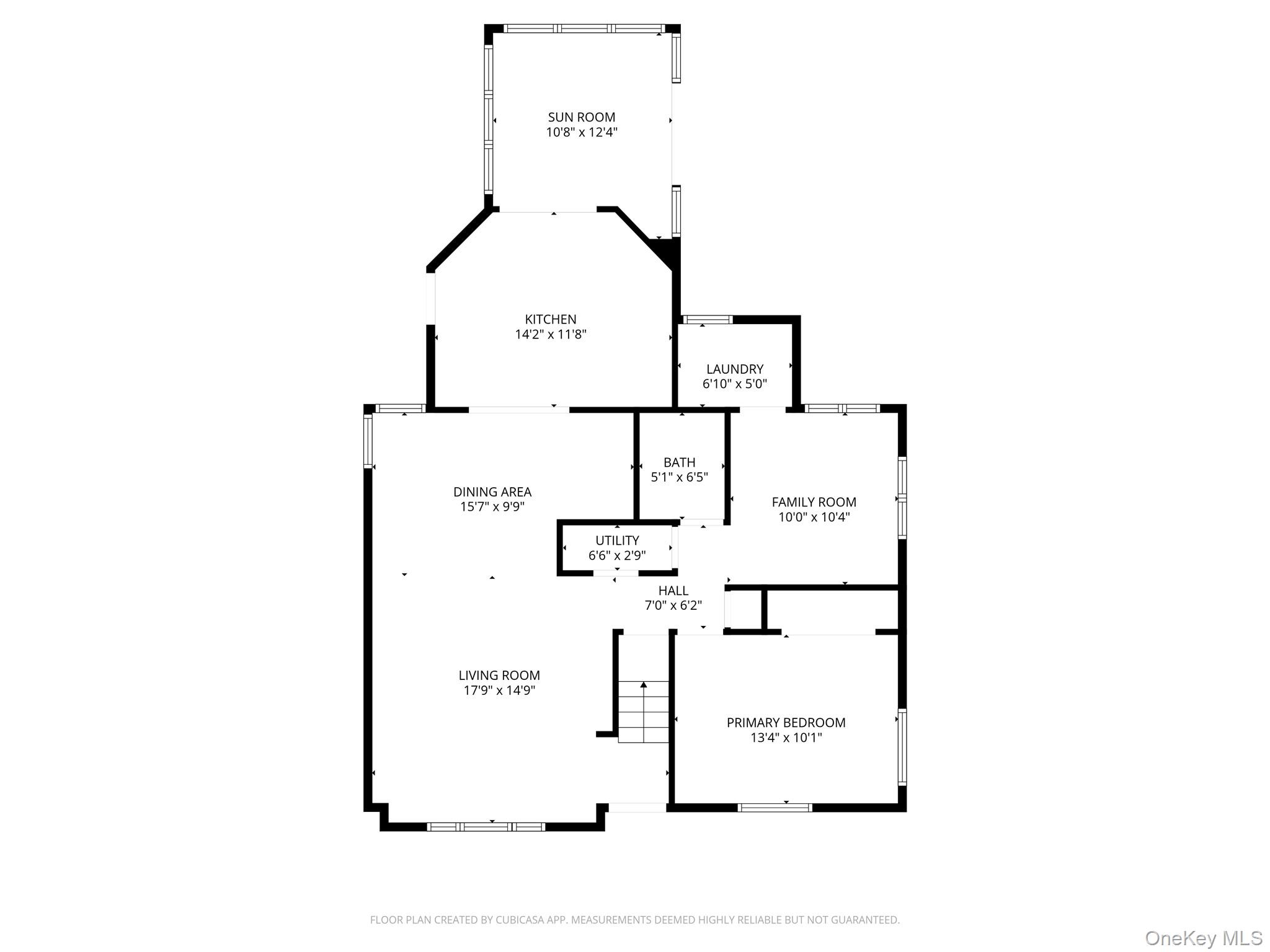 99 W Cortland Avenue, Oceanside, NY 11572