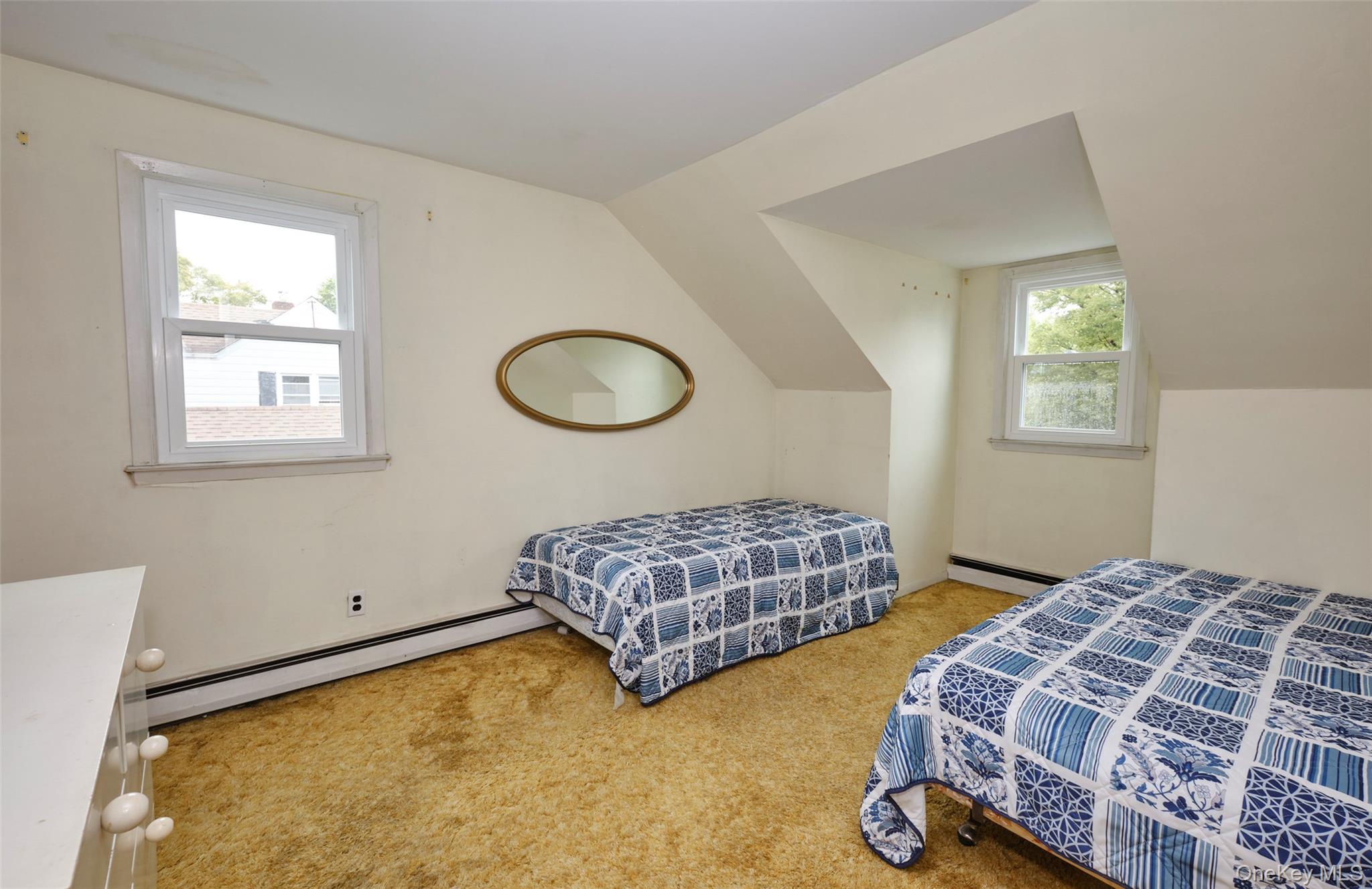 911 Covert Avenue, New Hyde Park, NY 11040