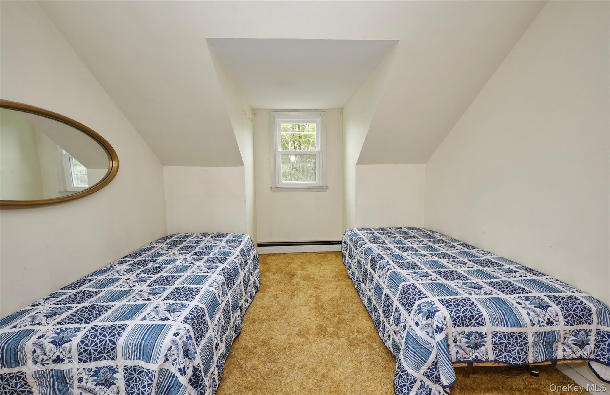 911 Covert Avenue, New Hyde Park, NY 11040