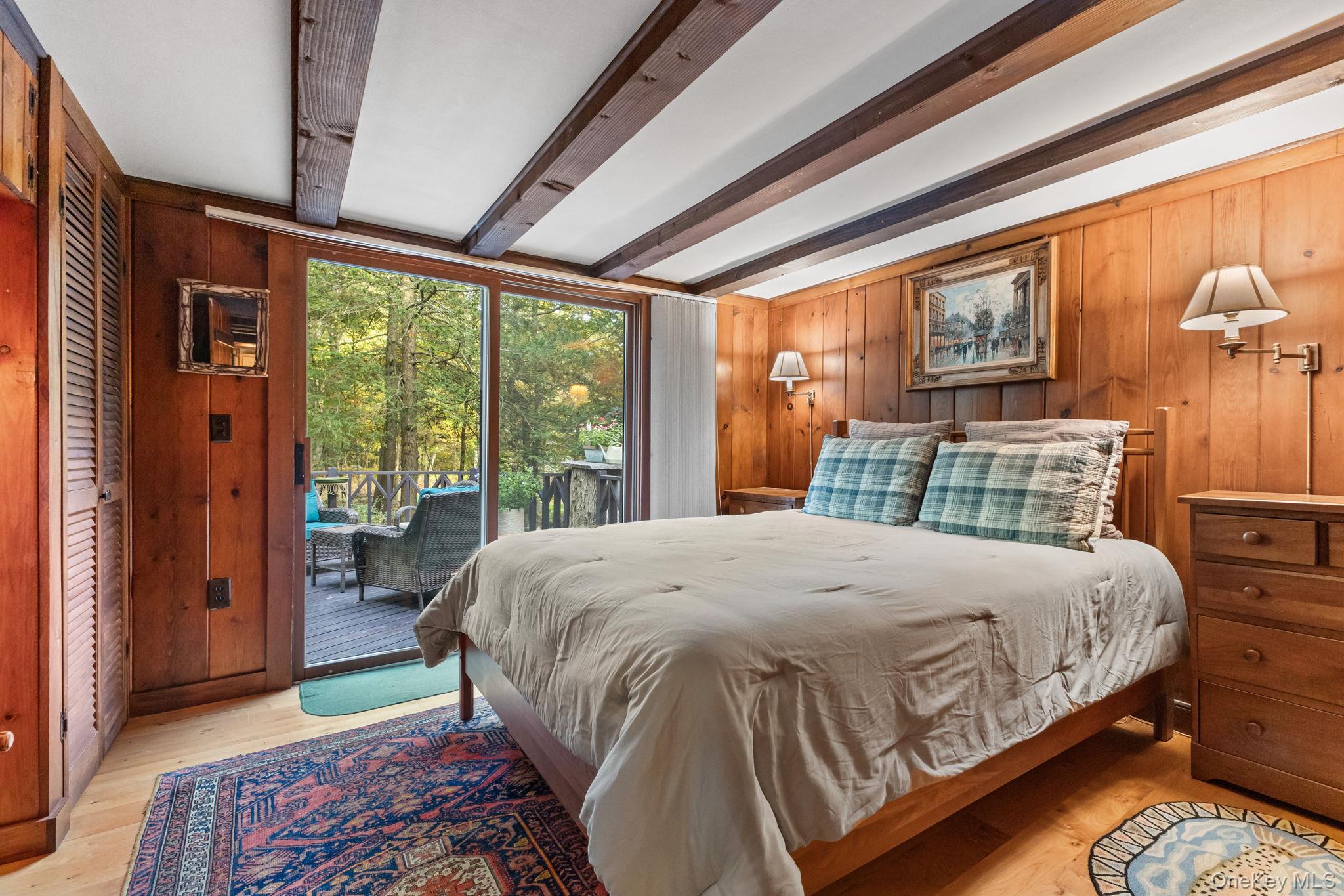 31 Barrett Circle Court, Carmel, NY 10512